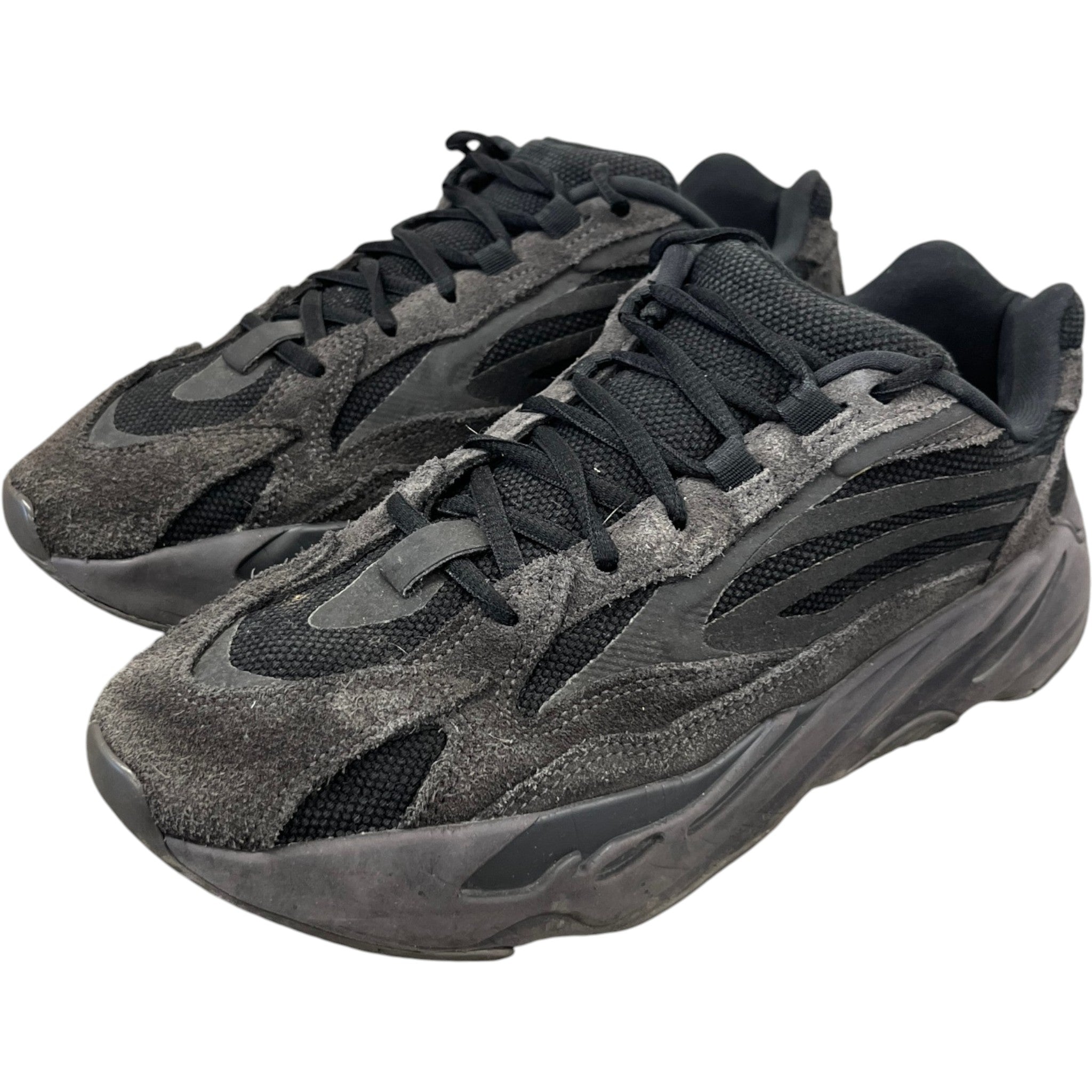Men's Boost 700 Low Trainers Black Size EU 42.5 / UK 8.5