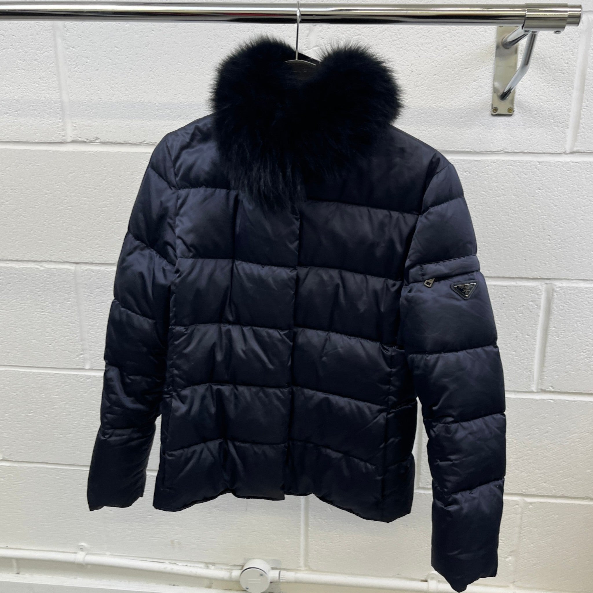 Women's Plaque Logo Down Jacket Navy Size IT 40 / UK 8