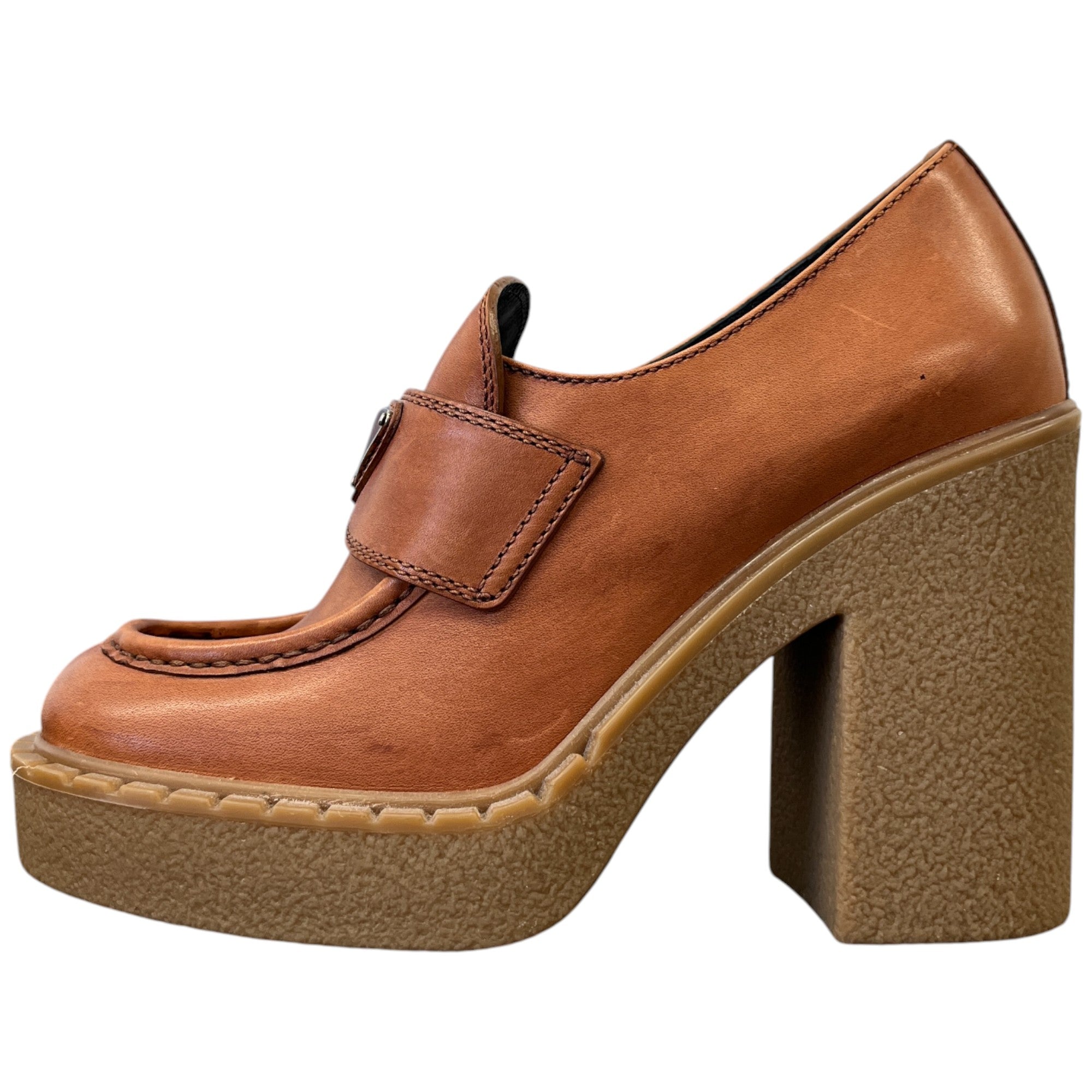 Women's Plaque Logo Platform Loafers Tan Size EU 37 / UK 4