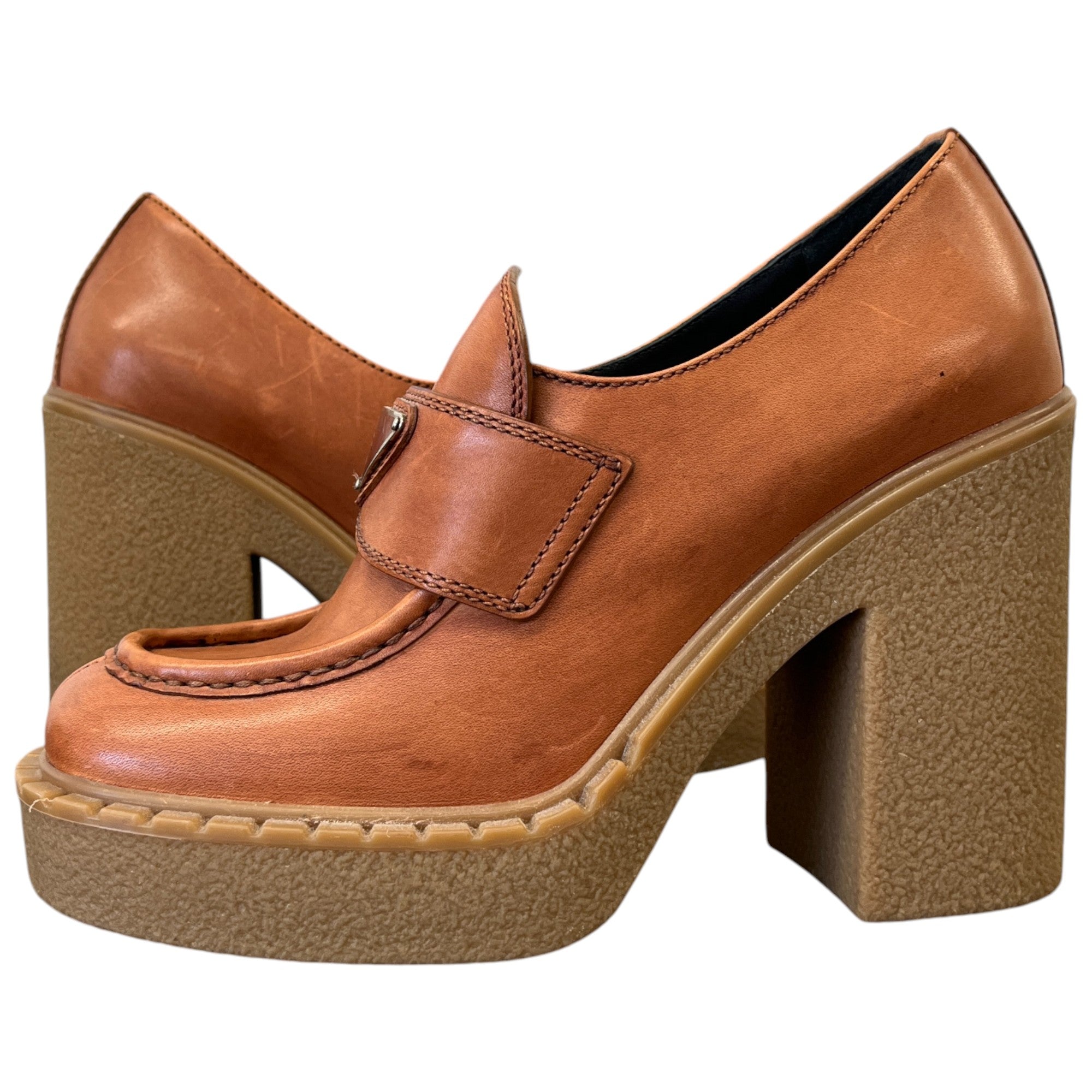 Women's Plaque Logo Platform Loafers Tan Size EU 37 / UK 4