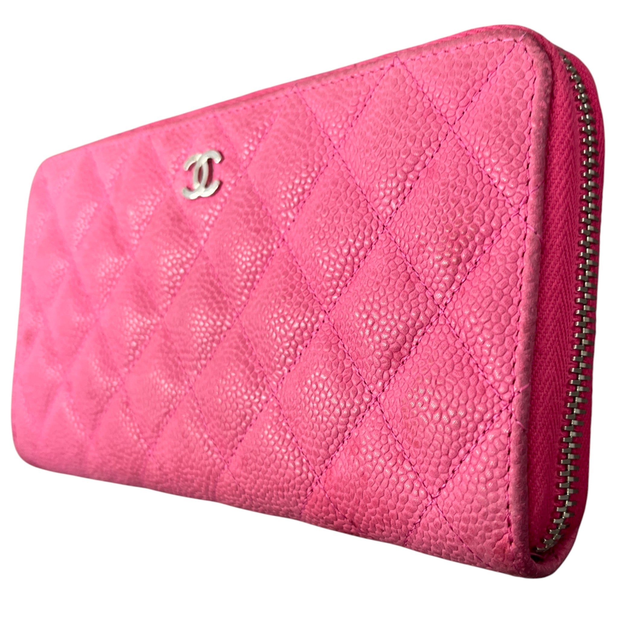 Women's Cc Quilted Caviar Leather Zippy Purse Pink