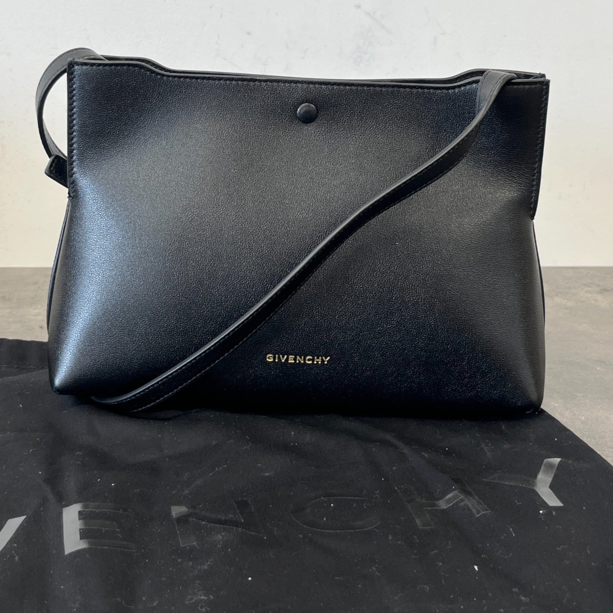 Women's Folded Pochette Bag Black