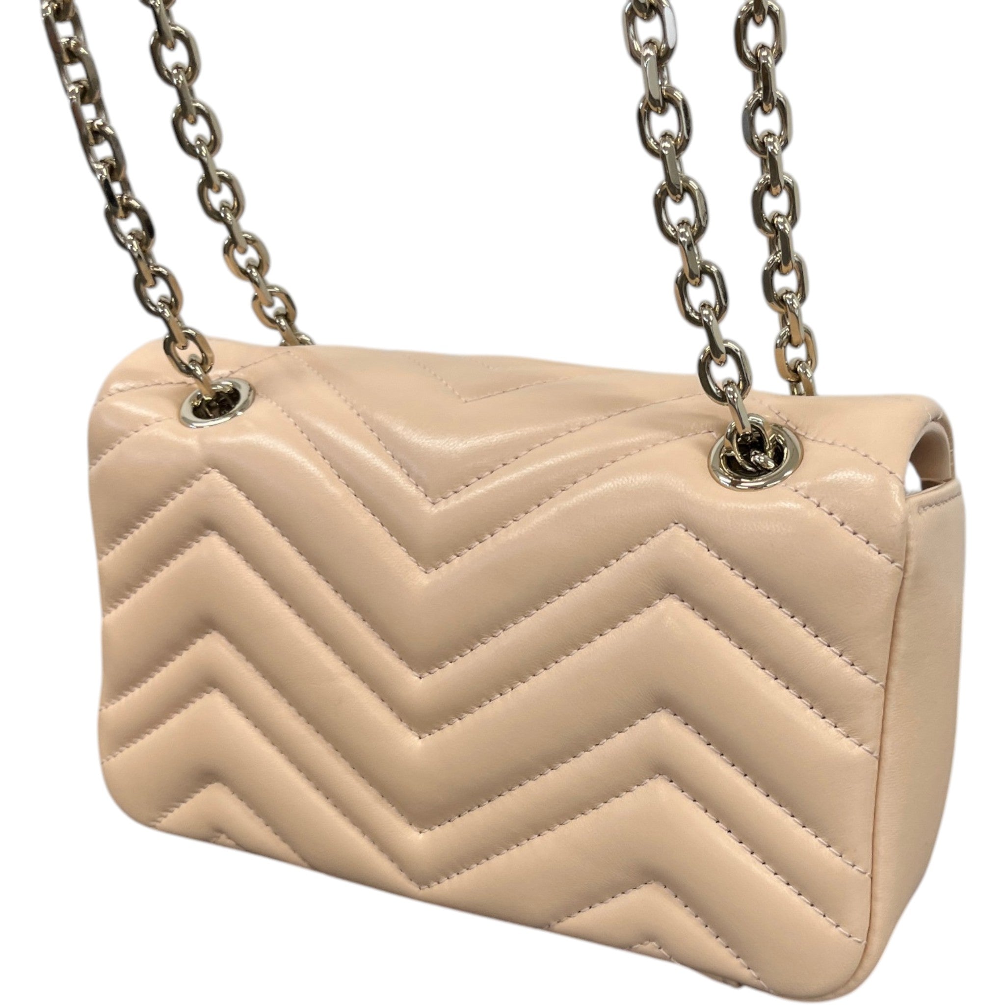 Women's Gg Marmont Medium Handbag Pink