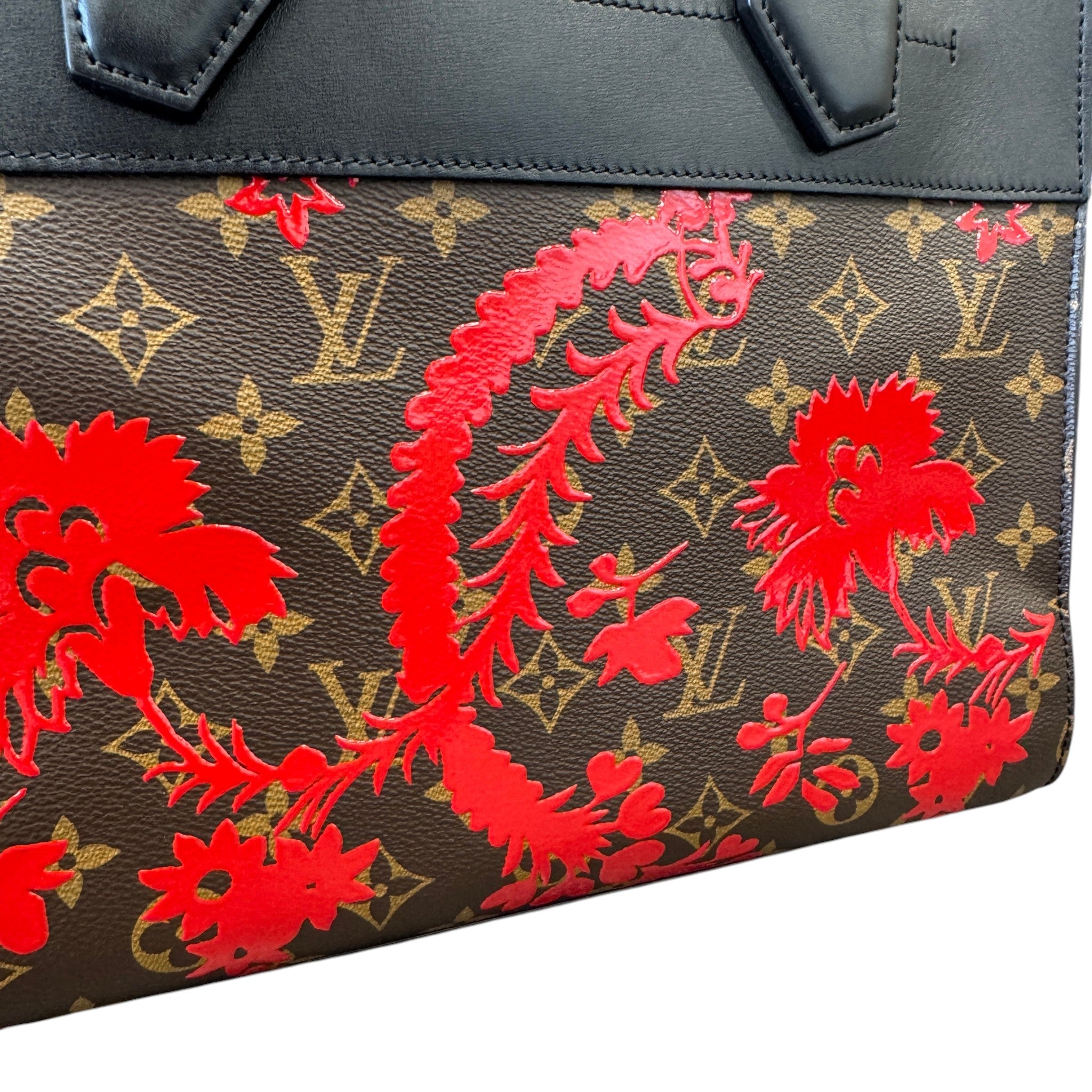 Women's Blossom City Steamer Mm Handbag Black
