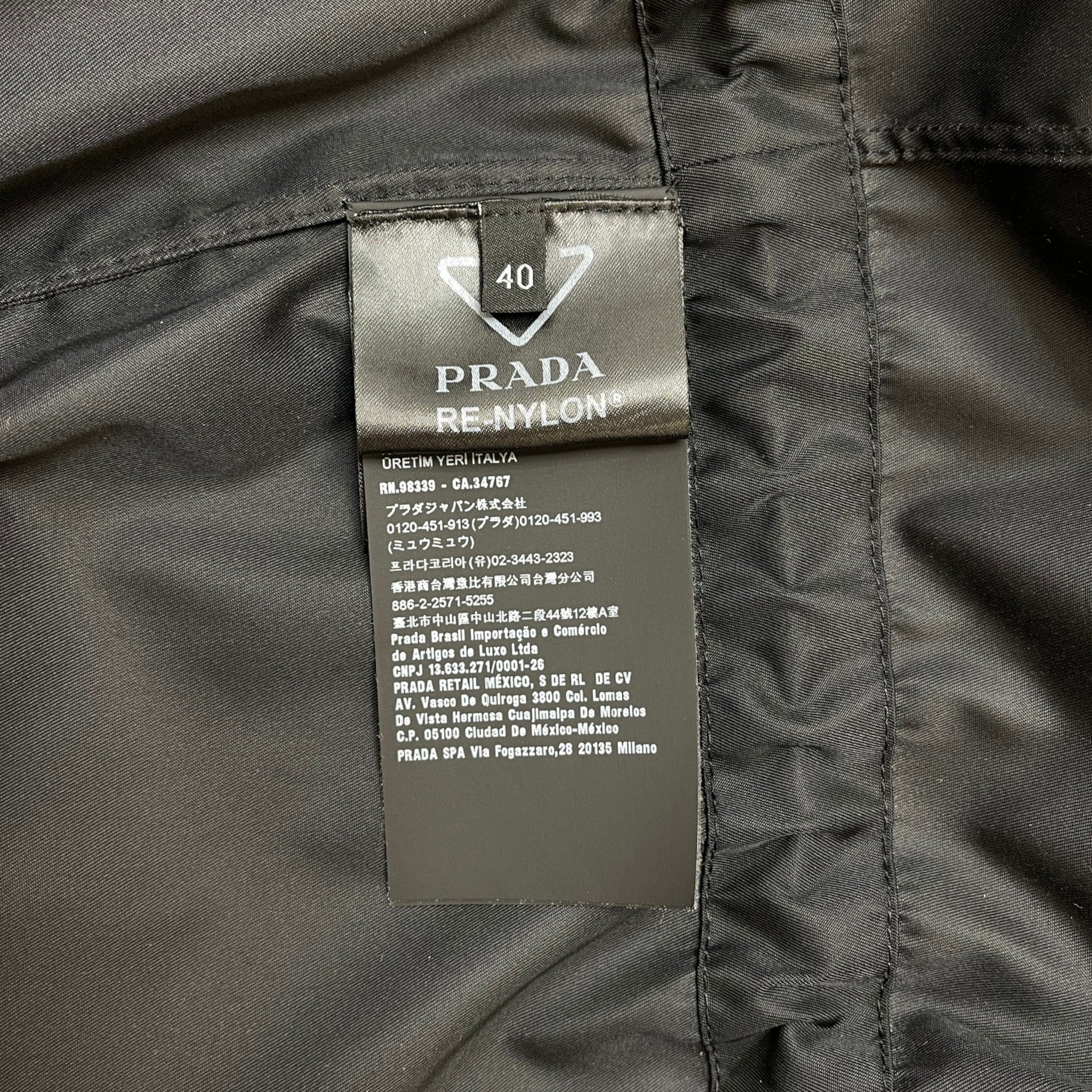 Women's Plaque Logo Raincoat Jacket Black Size IT 40 / UK 8