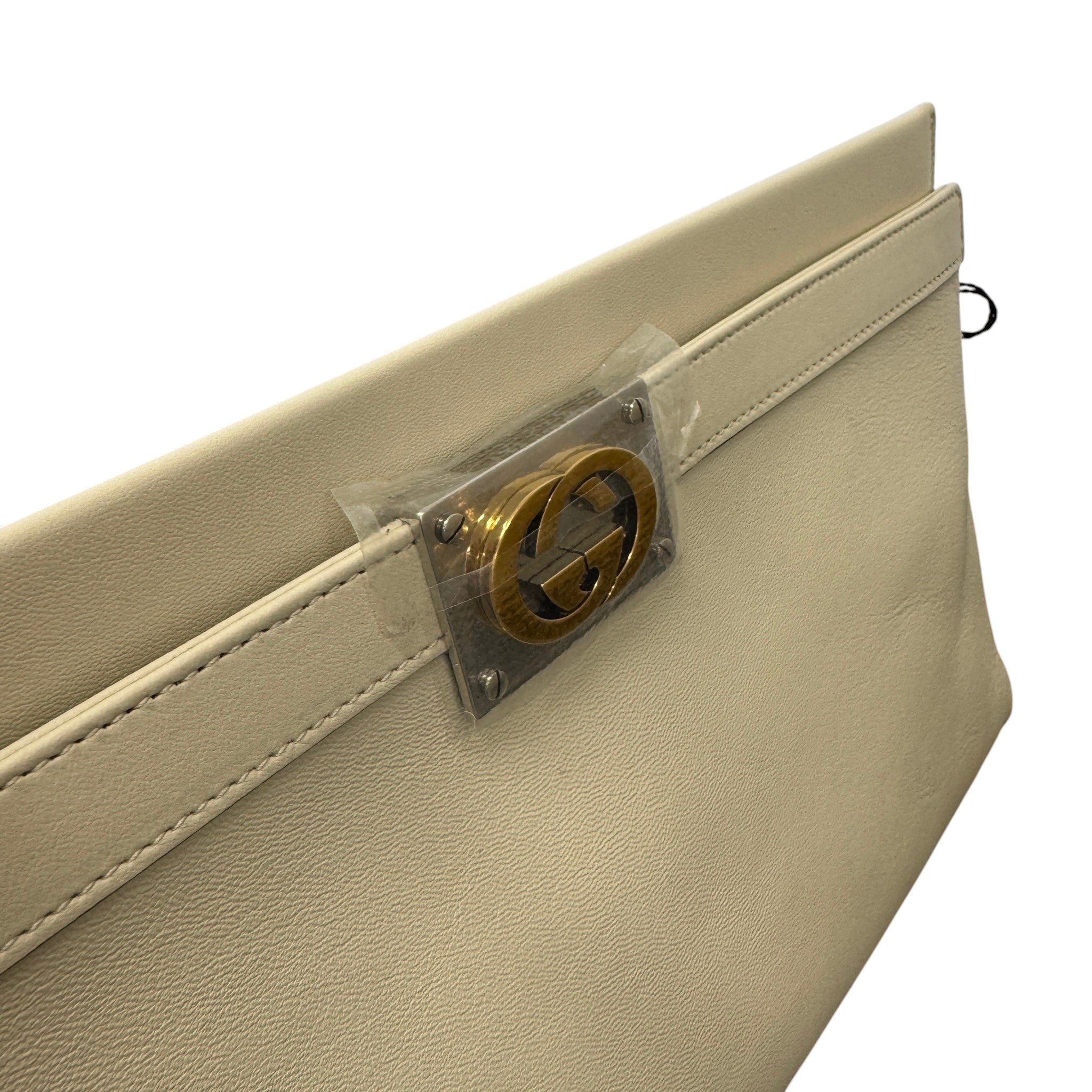 Women's Interlocking G Clutch Cream