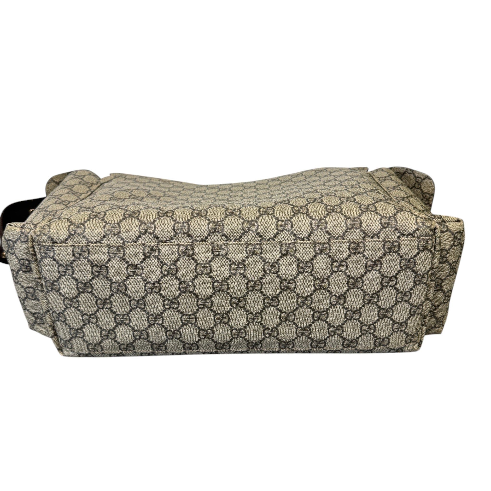 Women's Gg Supreme Changing Bag Beige