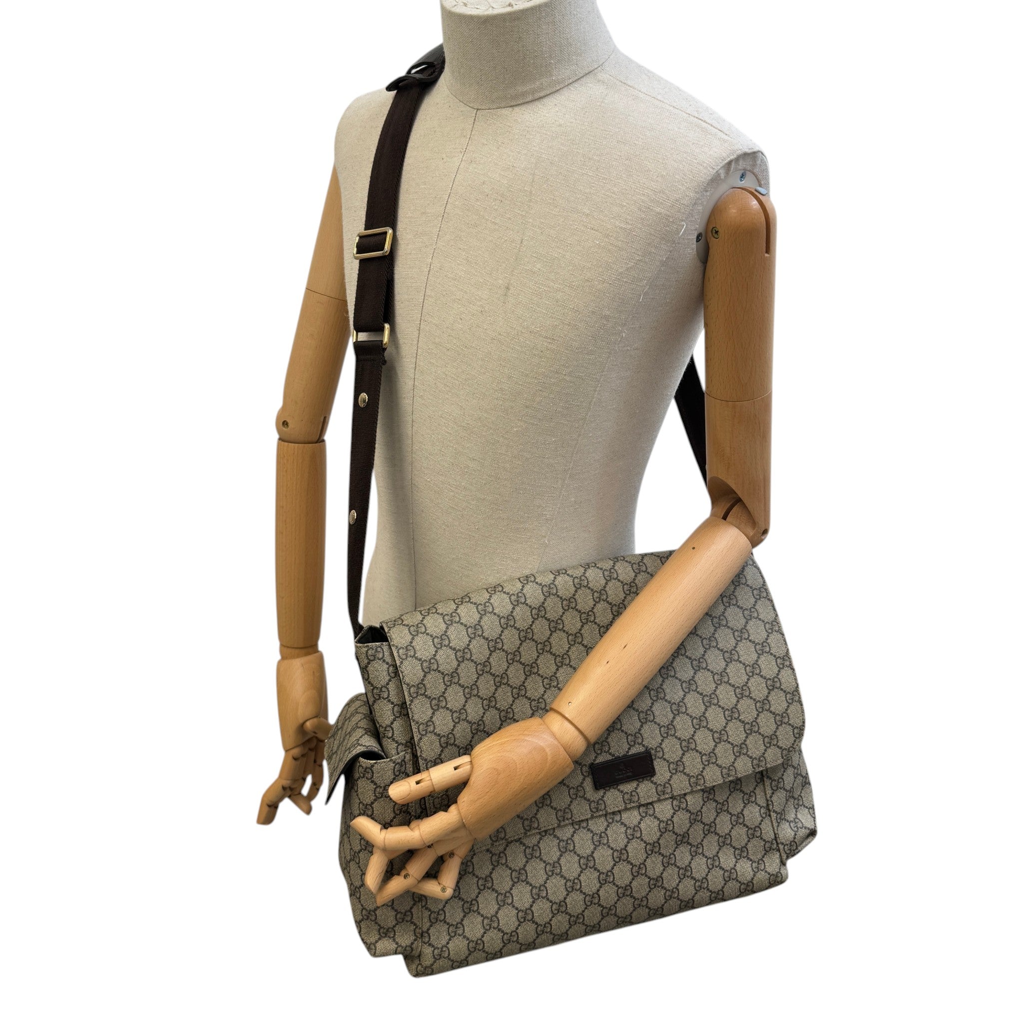 Women's Gg Supreme Changing Bag Beige
