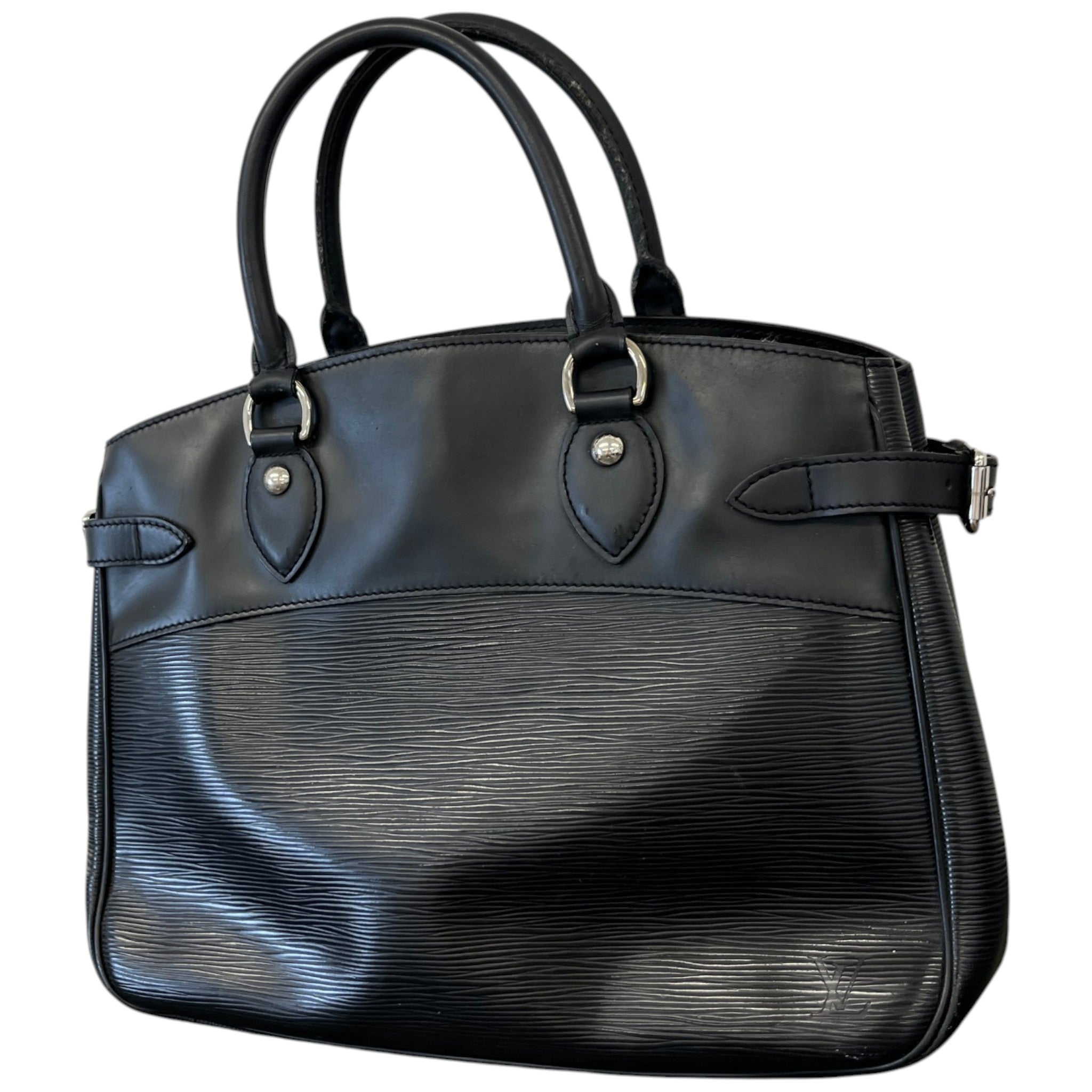 Women's Epi Leather Passy Pm Bag Black