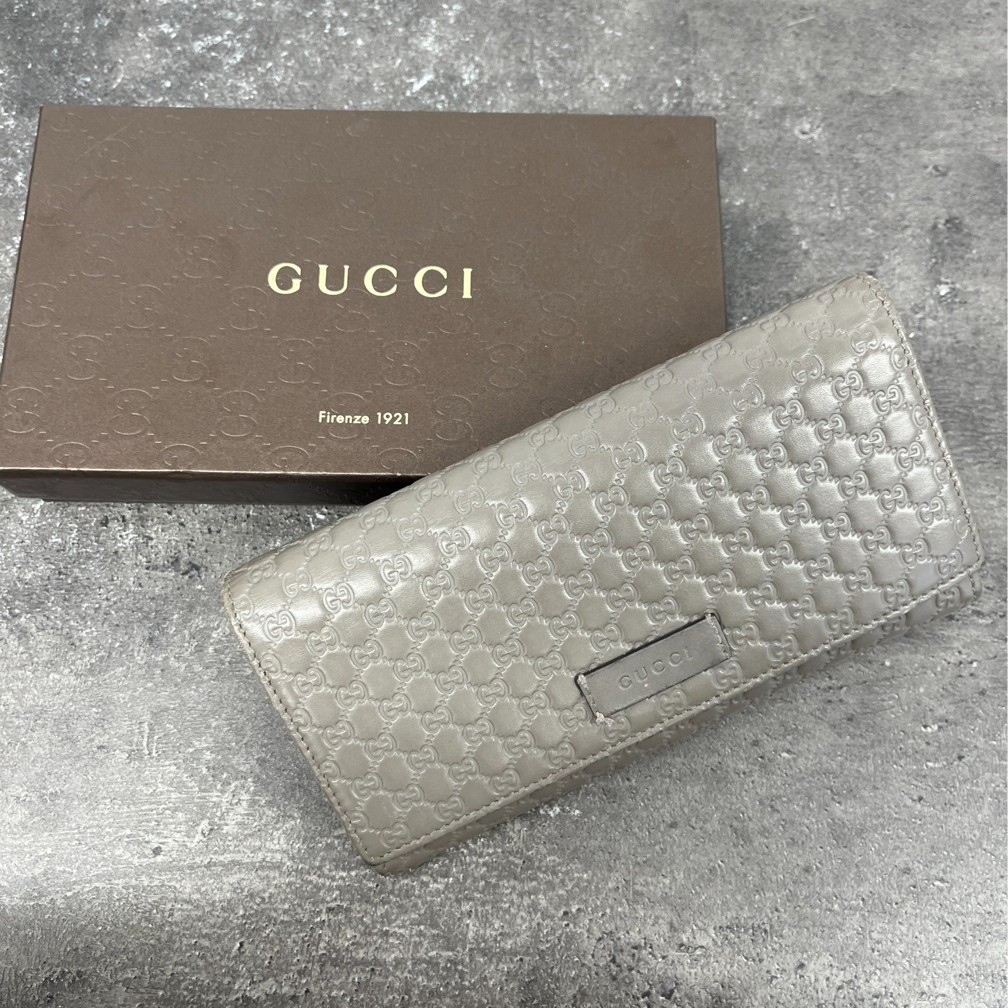 Women's Microguccissima Gg Continental Purse Grey