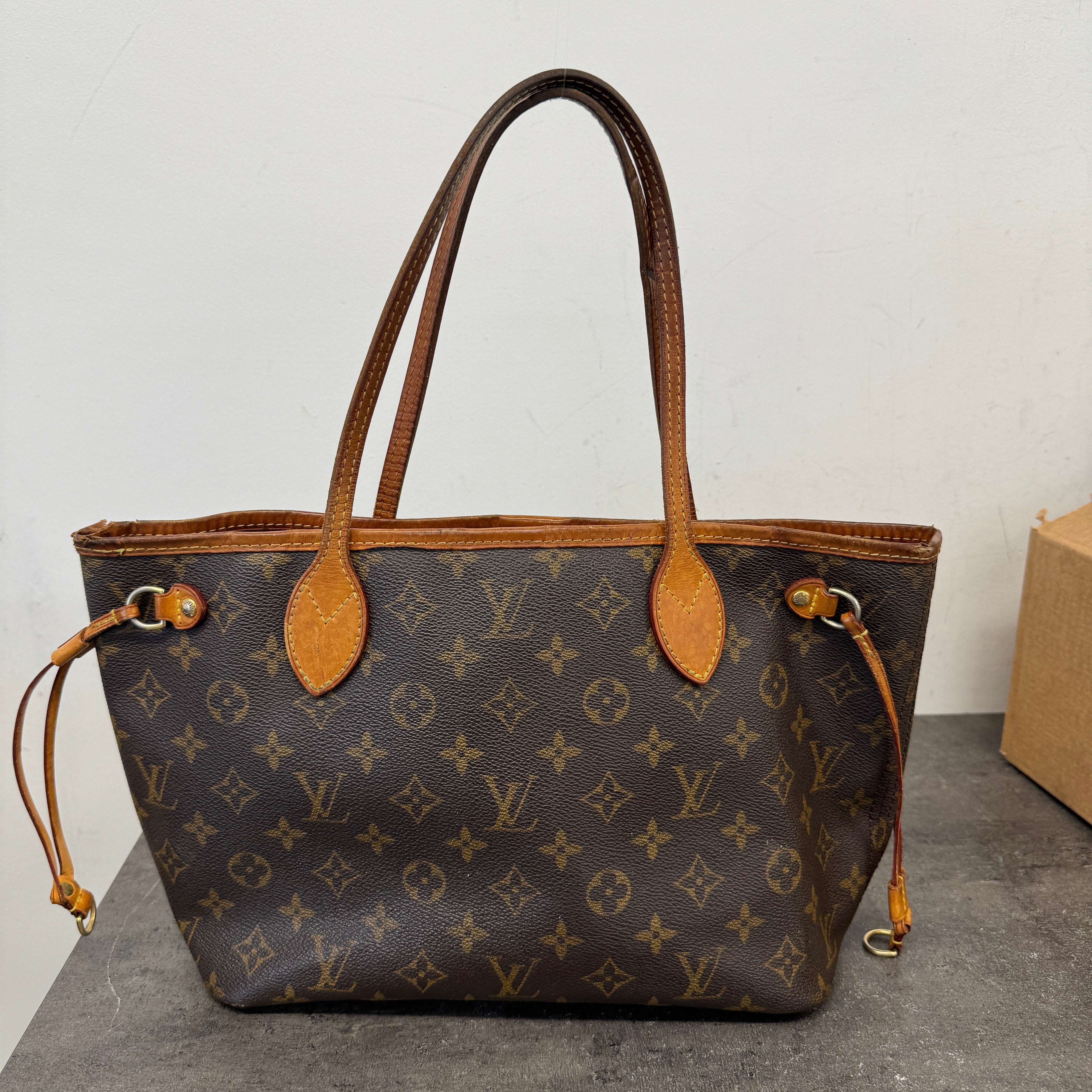 Women's Monogram Neverfull Pm Bag Brown