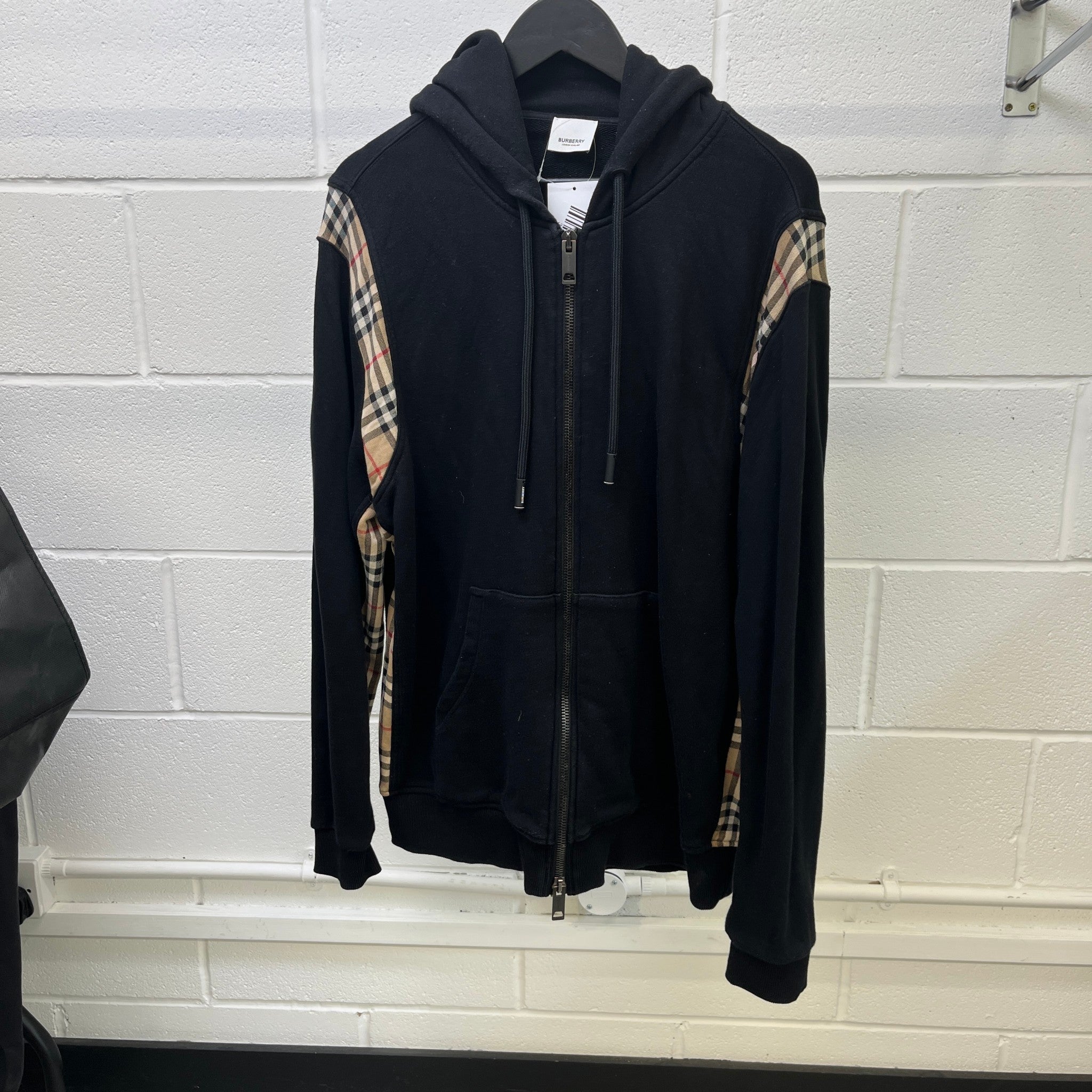 Men's Check Trim Hoodie Black Size L