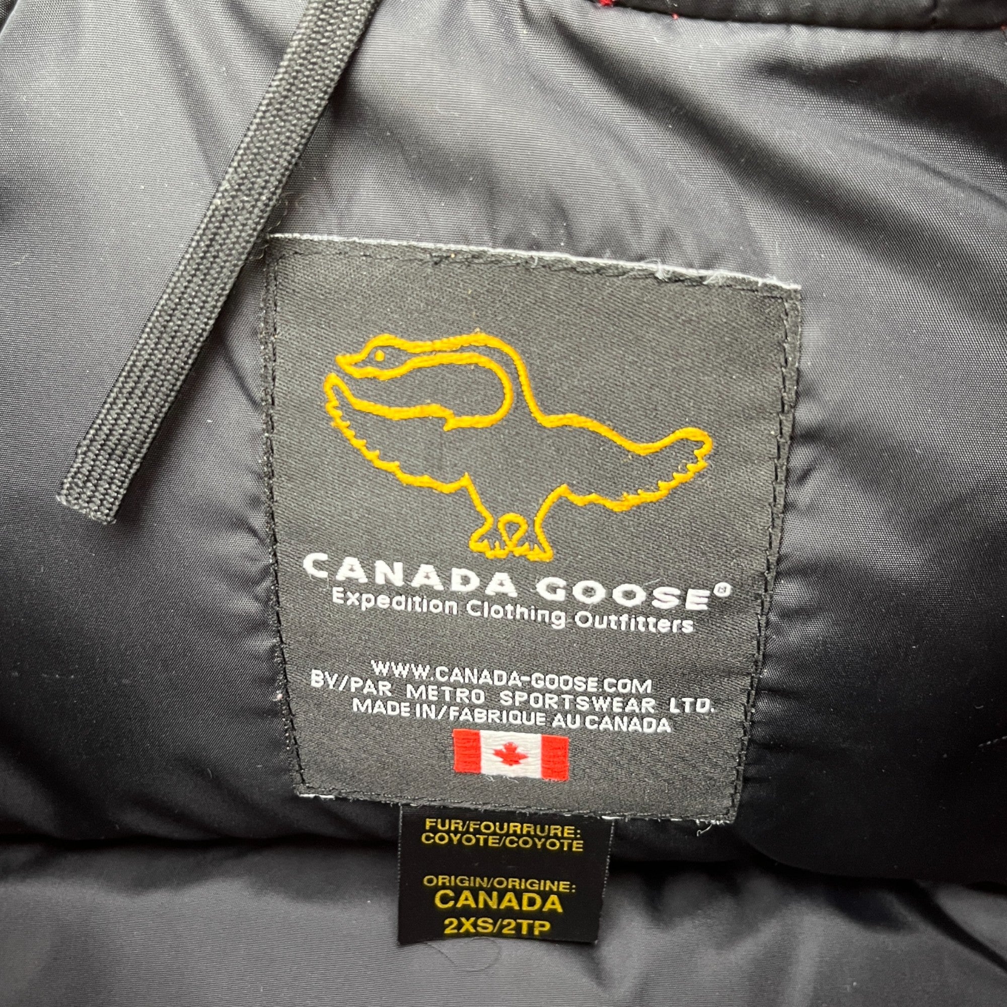 Women's Chilliwack Bomber Down Jacket Red Size XXS