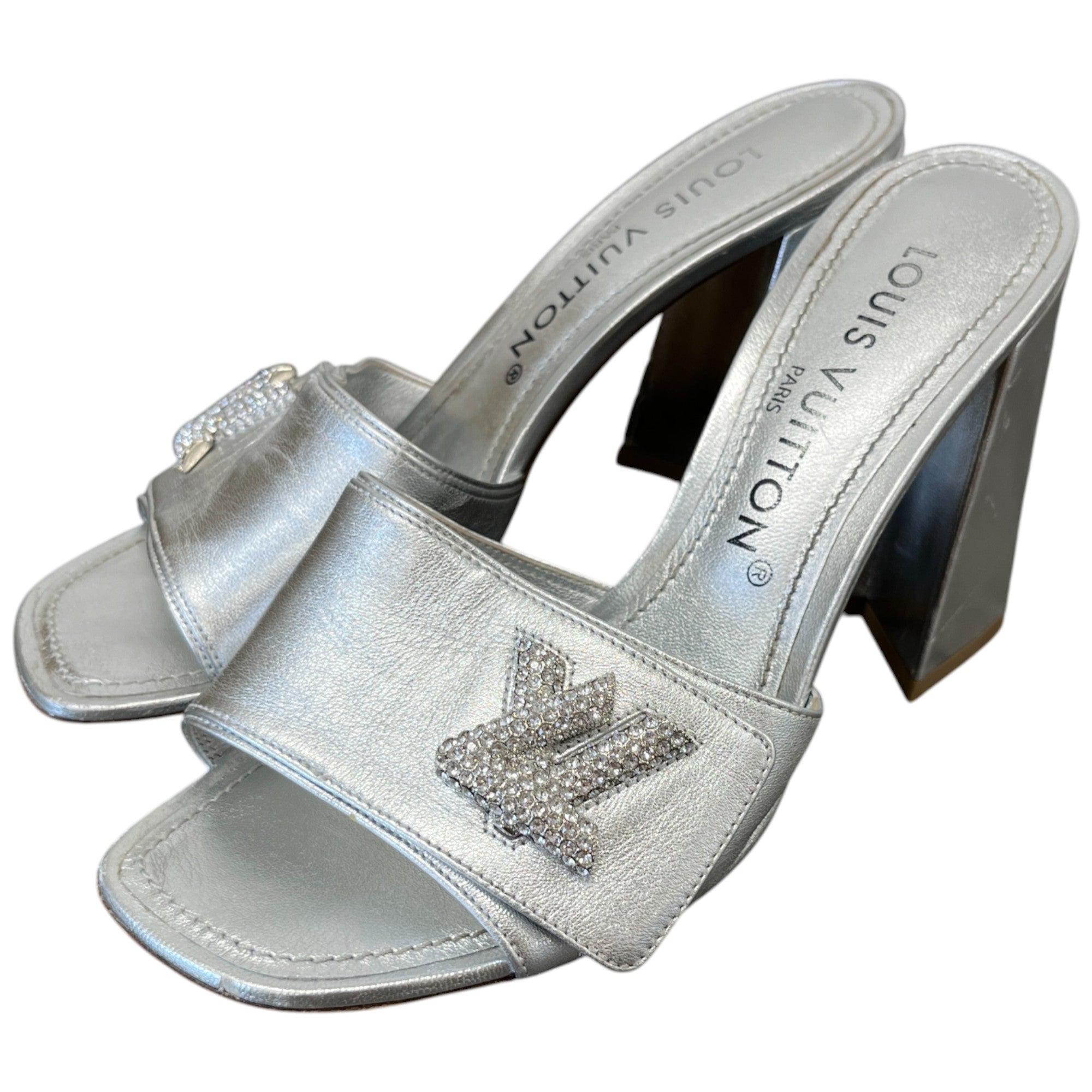 Women's Diamond Lv Logo Heels Silver Size EU 37 / UK 4