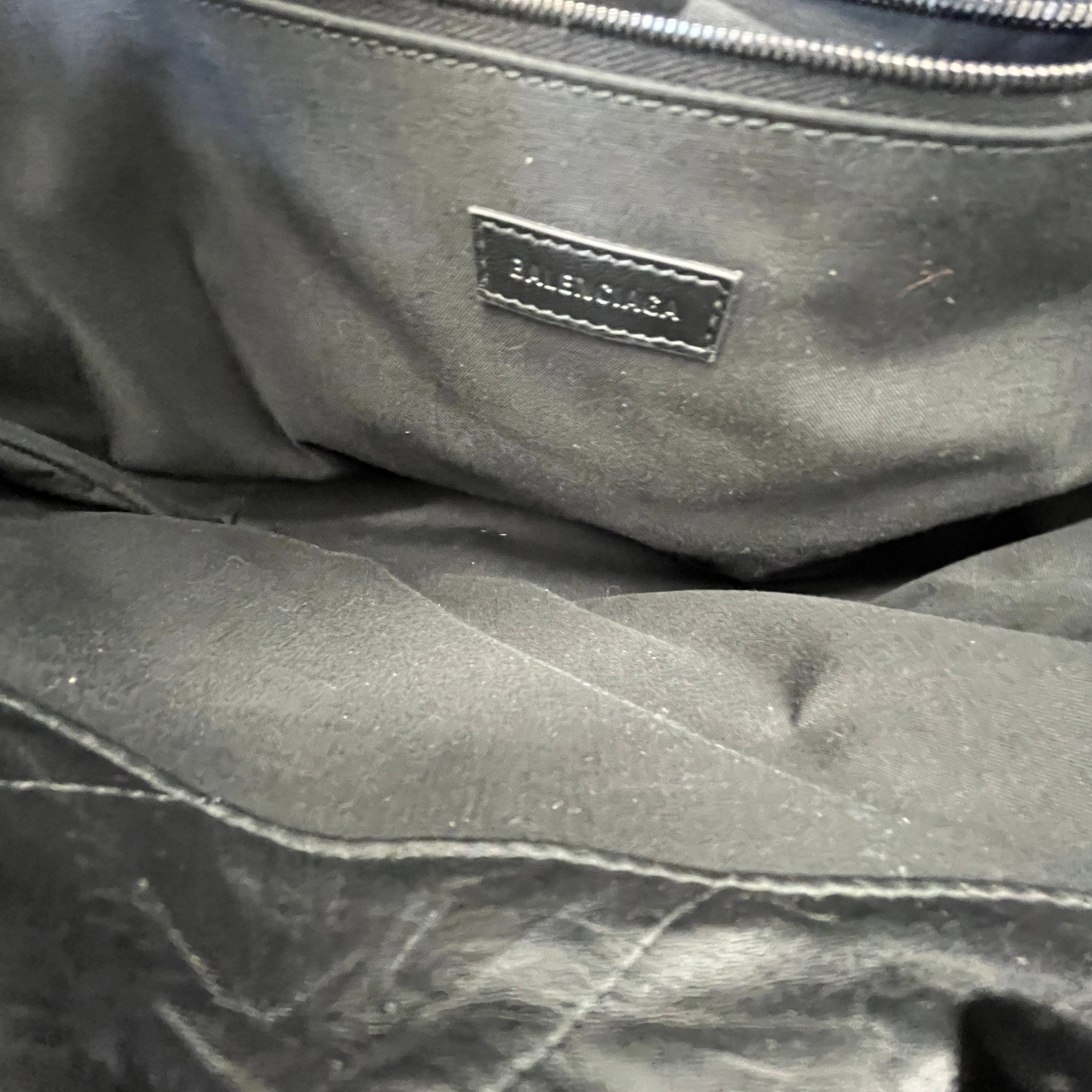 Women's Crush Large Quilted Tote Handbag Black