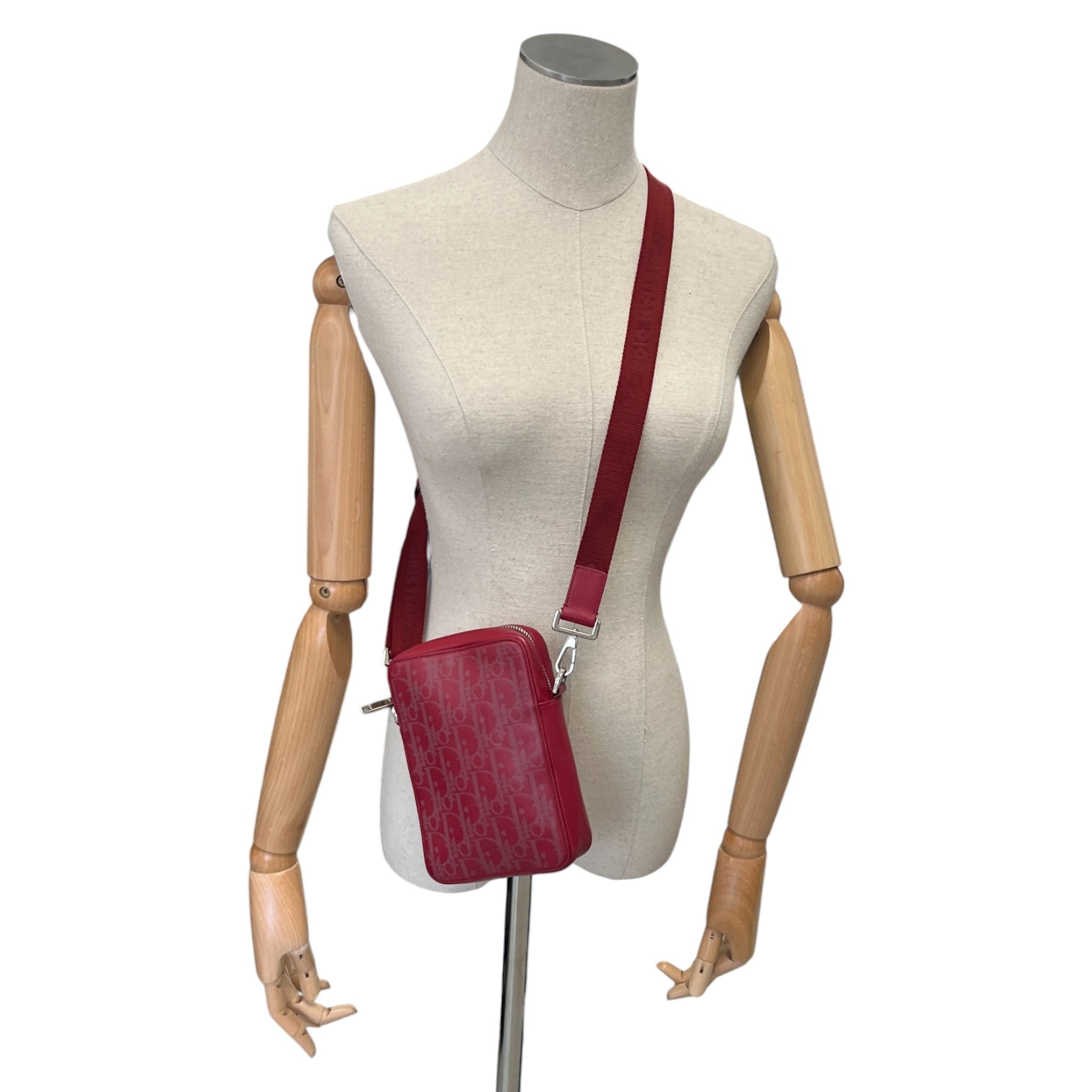 Men's Oblique World Tour Messenger Bag Red