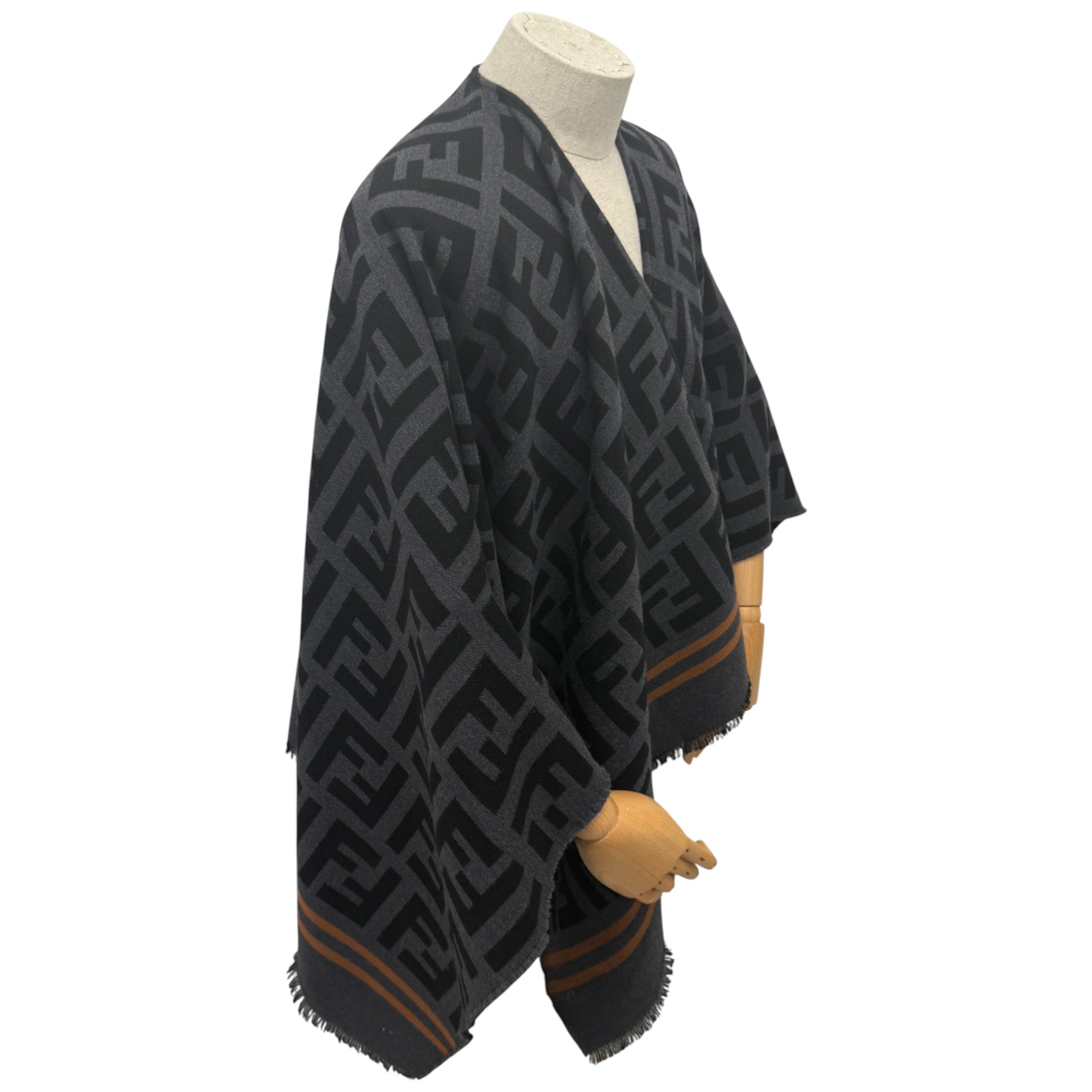 Women's Ff Monogram Poncho Charcoal