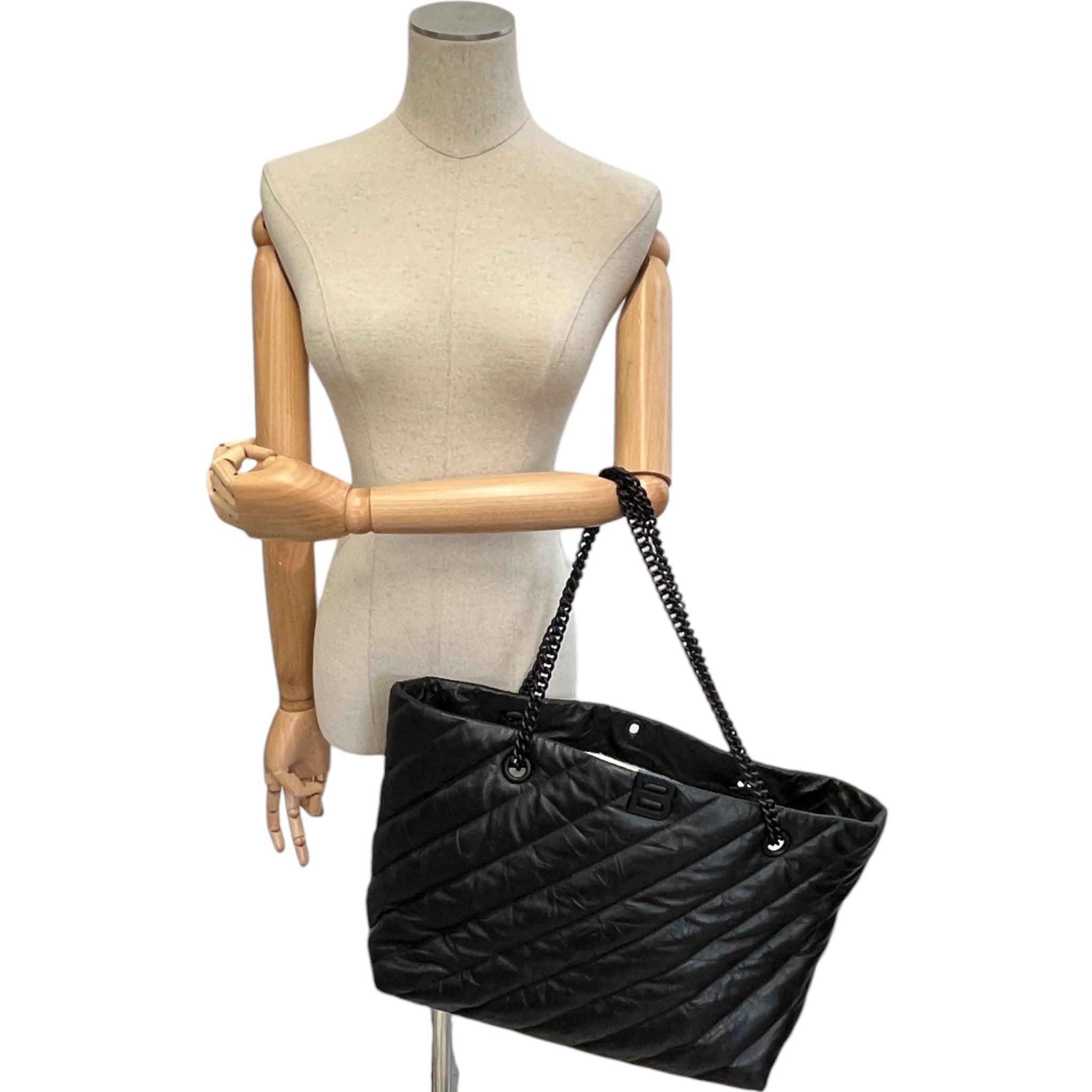 Women's Crush Large Quilted Tote Handbag Black