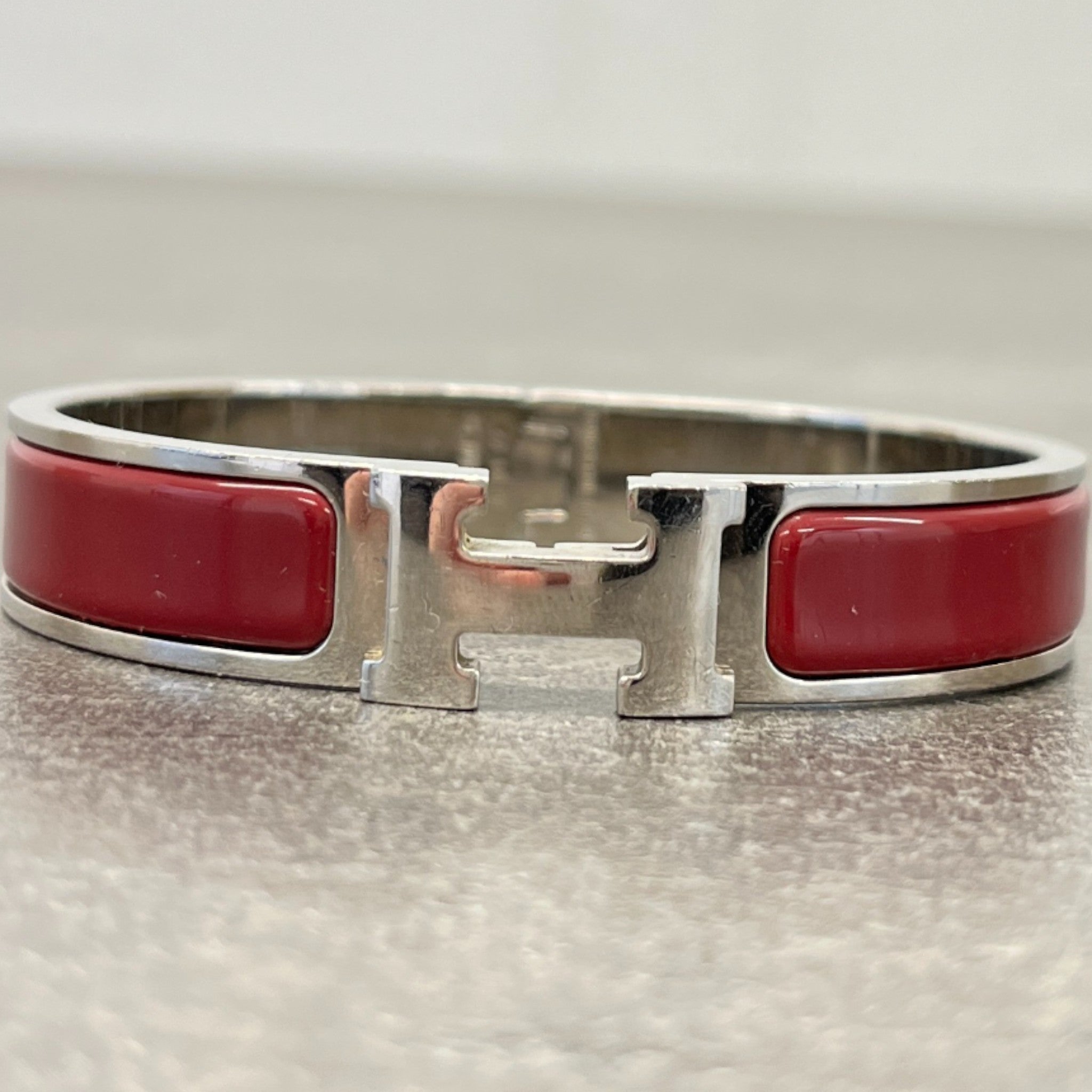 Women's Clic H Bracelet Burgundy