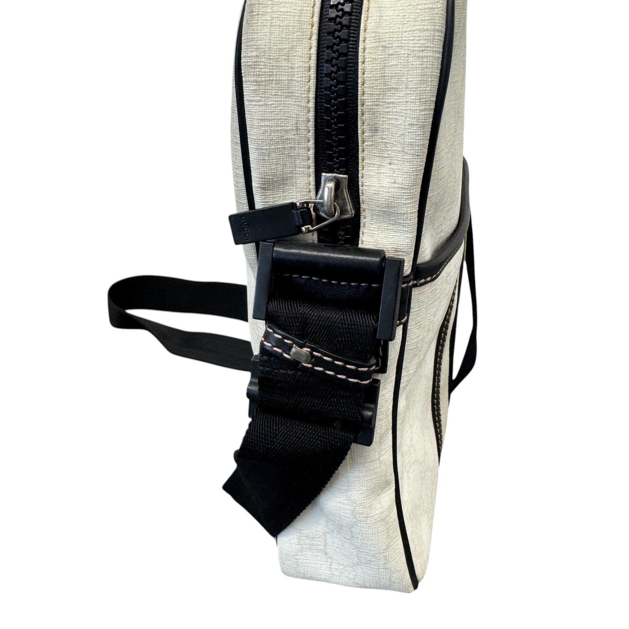 Men's Gg Supreme Messenger Bag White