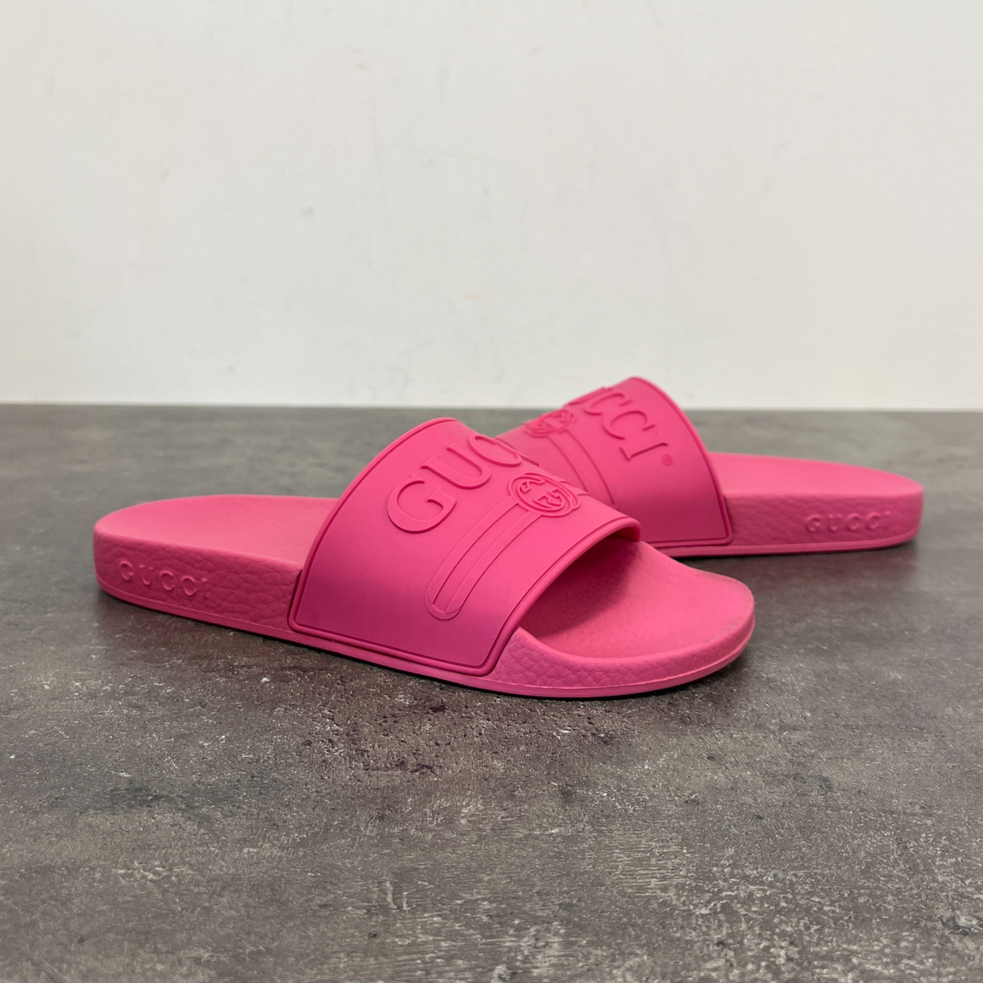 Women's Logo Print Slides Pink Size EU 35 / UK 2