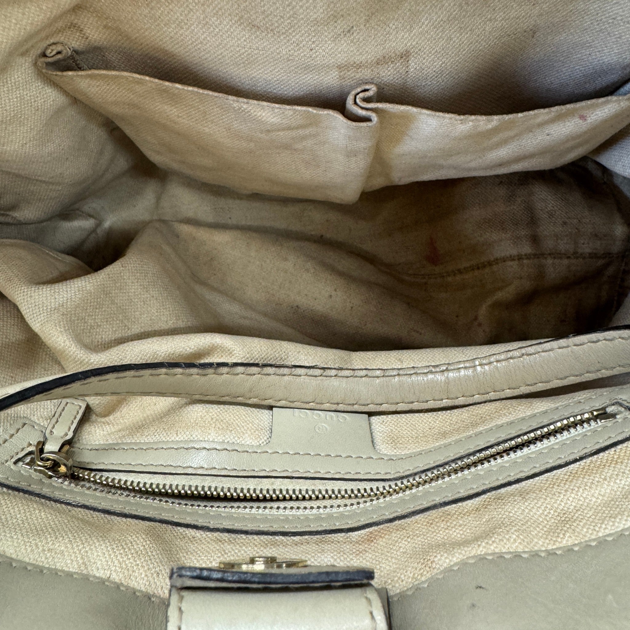 Women's Gg Supreme Bag Beige