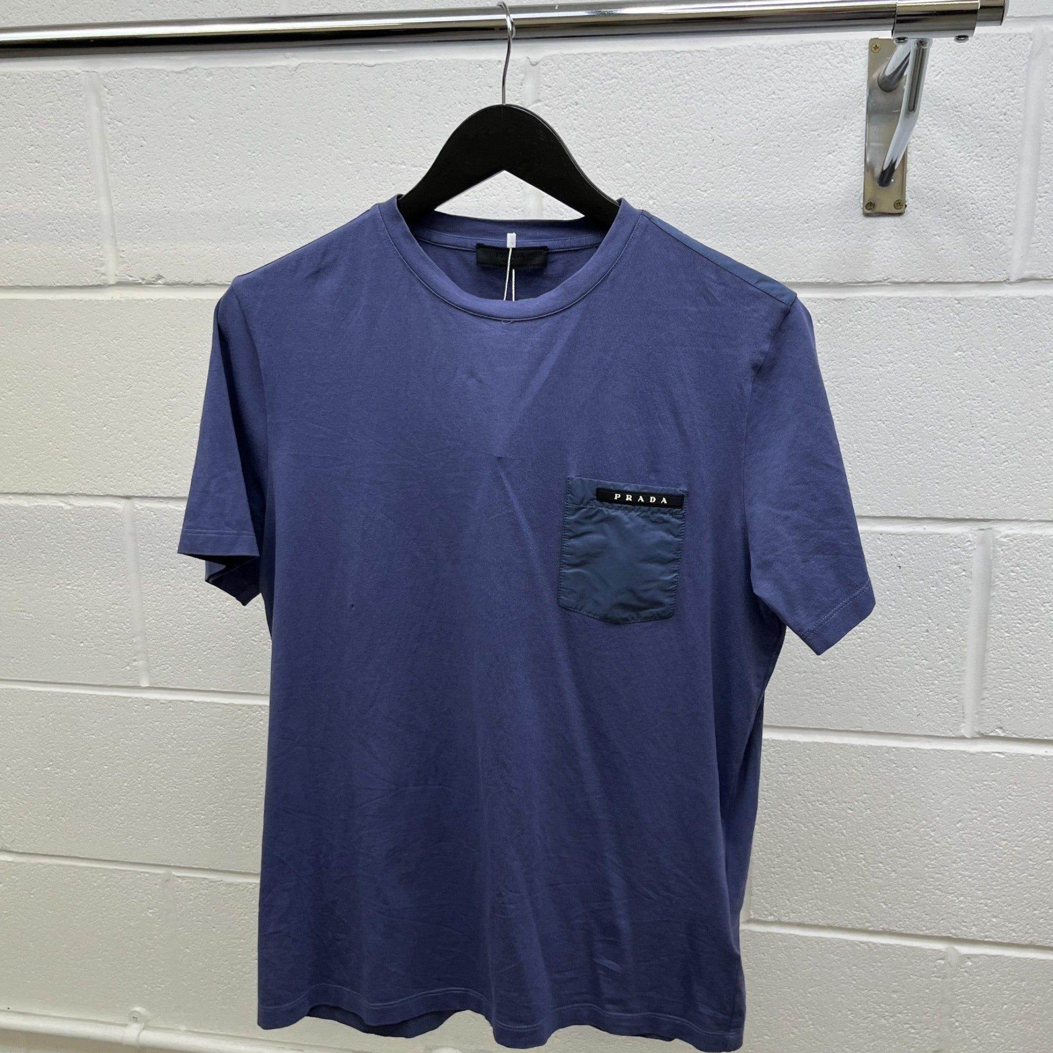 Men's Pocket Tab Logo T-Shirt Purple Size M