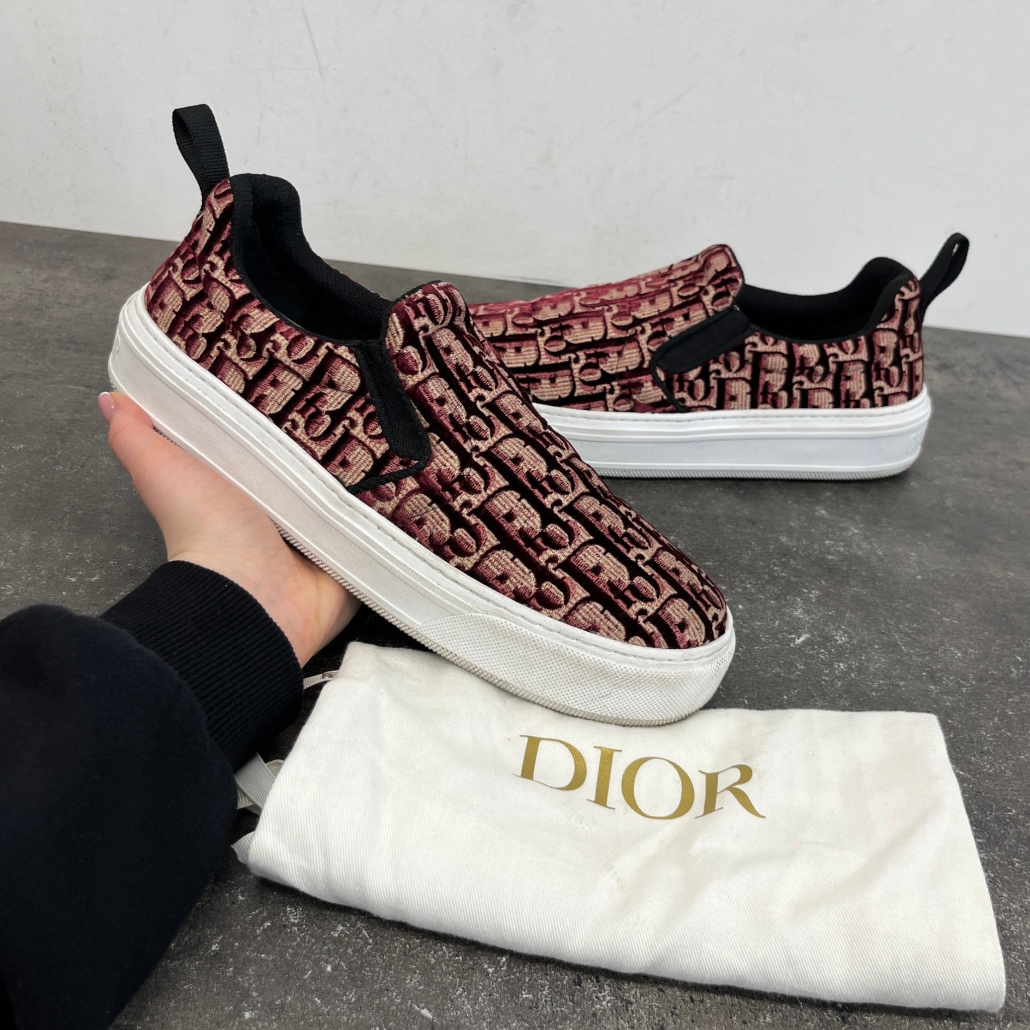 Women's Slip On Oblique Low Trainers Burgundy Size EU 39 / UK 6