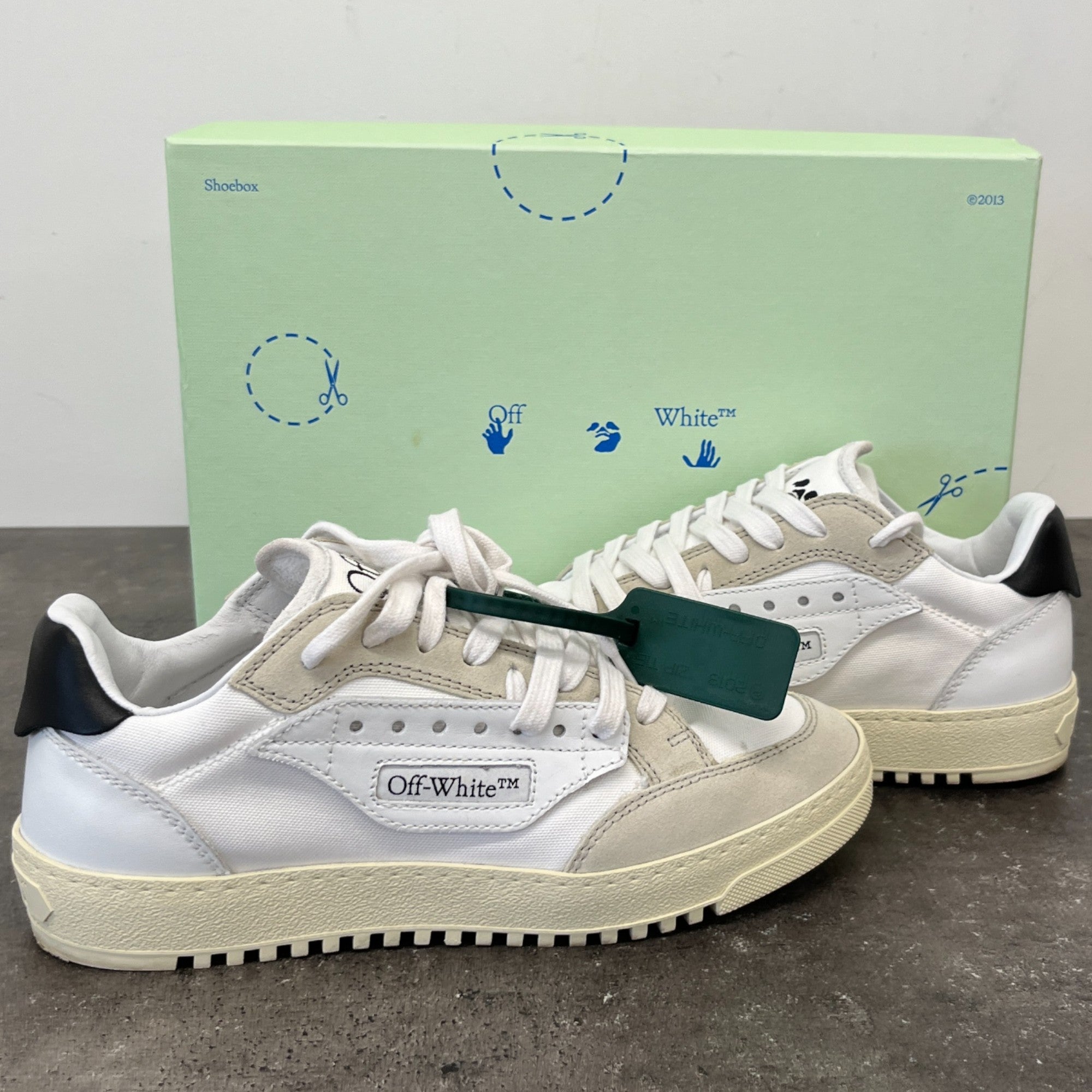 Women's 5.0 Off Court Low Trainers White Size EU 38 / UK 5