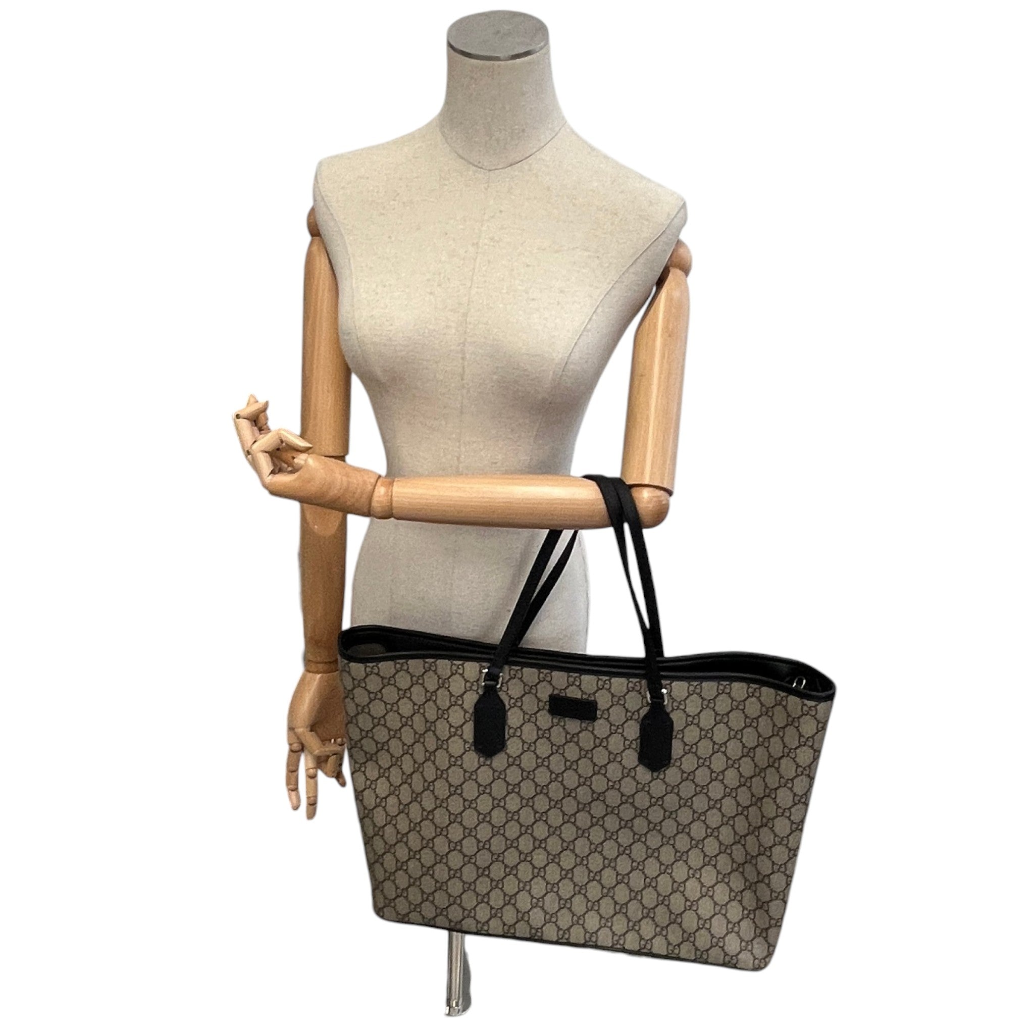 Women's Gg Supreme Tote Bag Beige