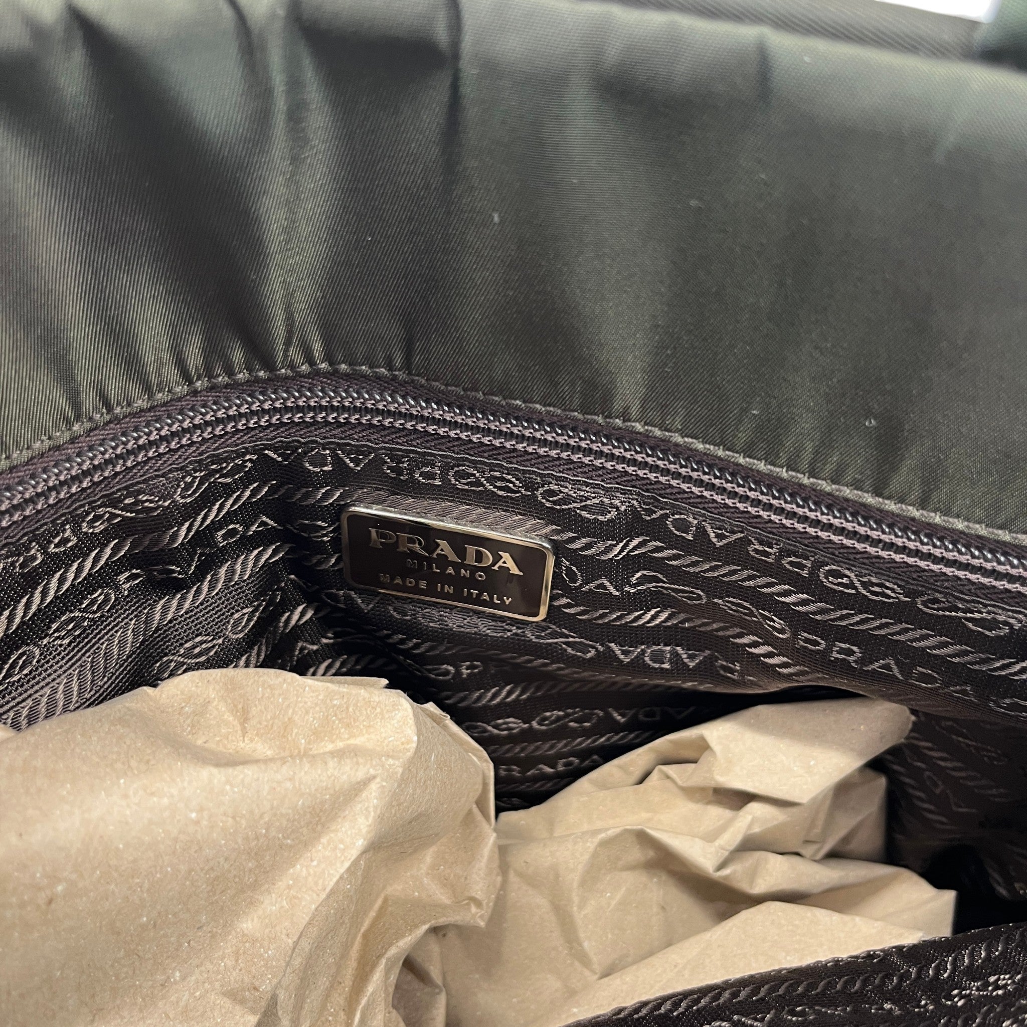 Women's Re-Nylon Plaque Logo Bag Khaki