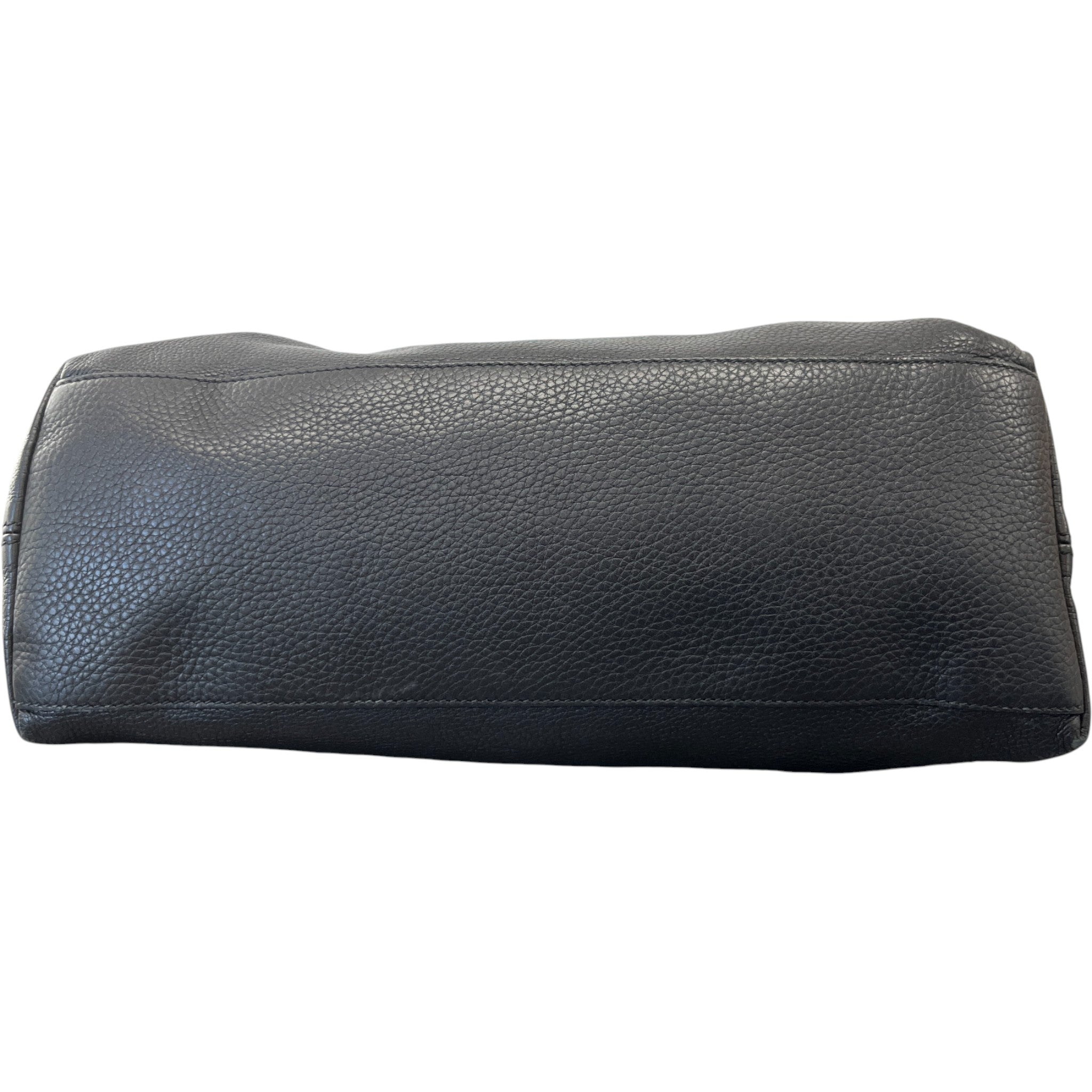 Women's Soho Chain Tote Handbag Black