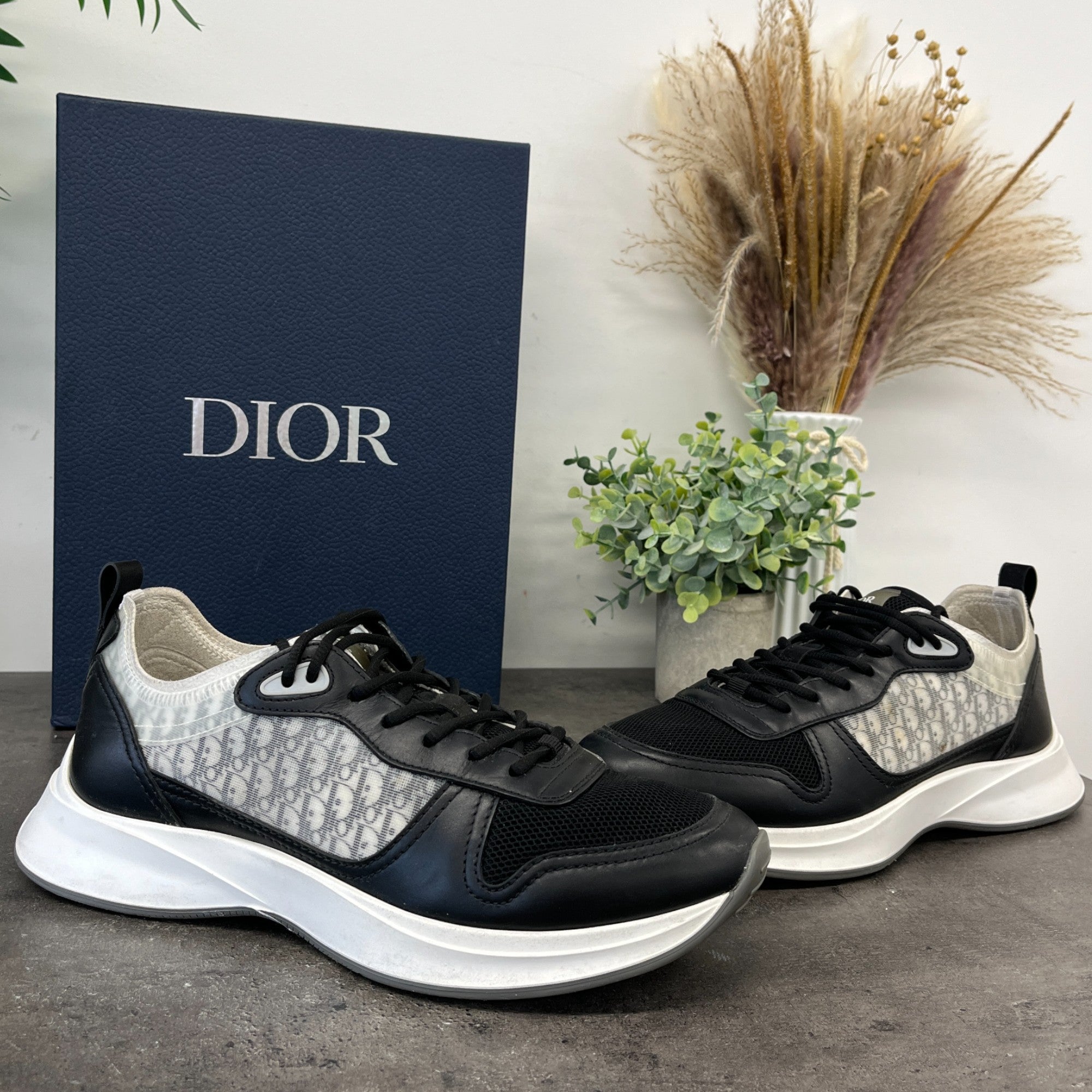 Men's B25 Runner Low Trainers Black Size EU 41.5 / UK 7.5