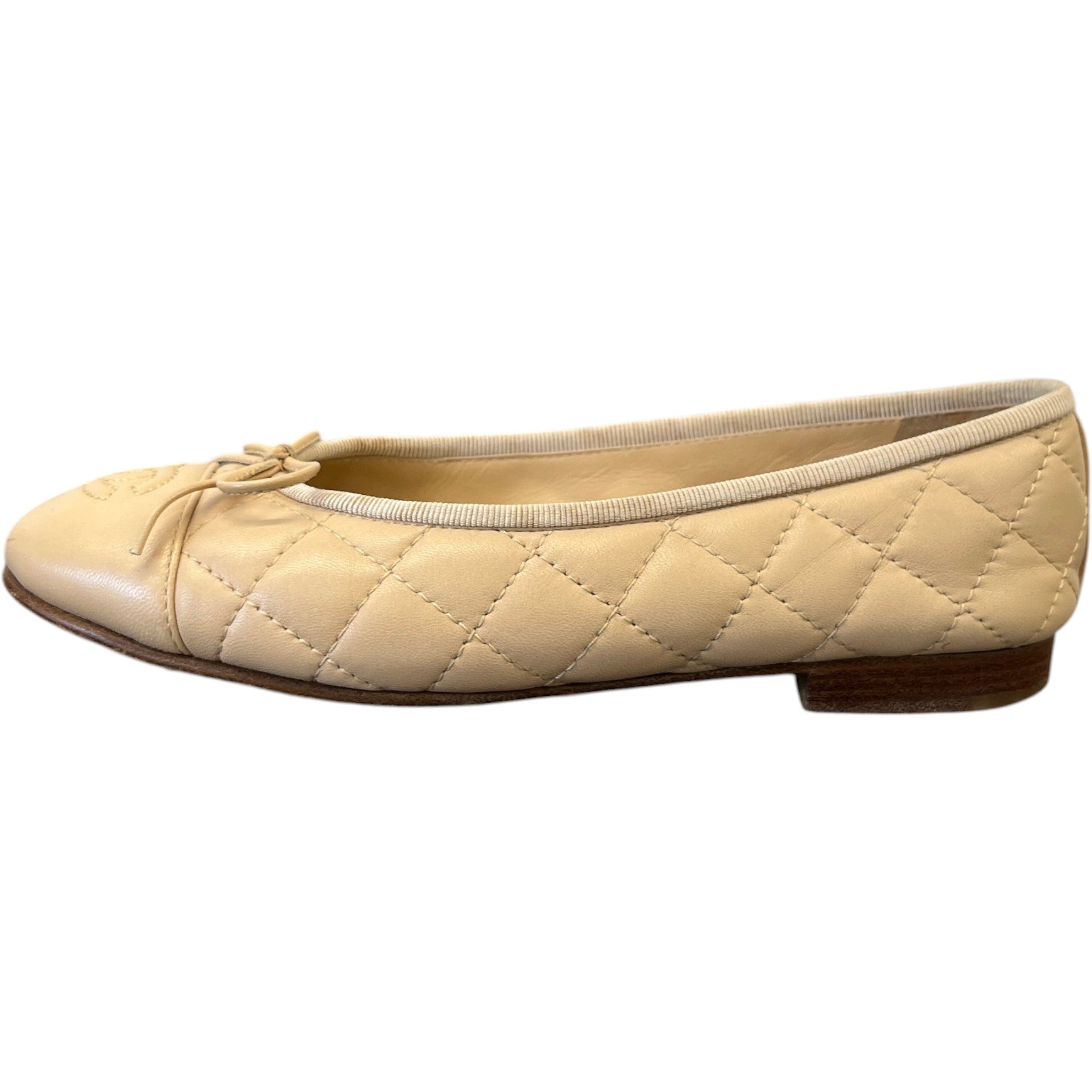 Women's Cc Quilted Ballet Flat Slides Beige Size EU 35 / UK 2