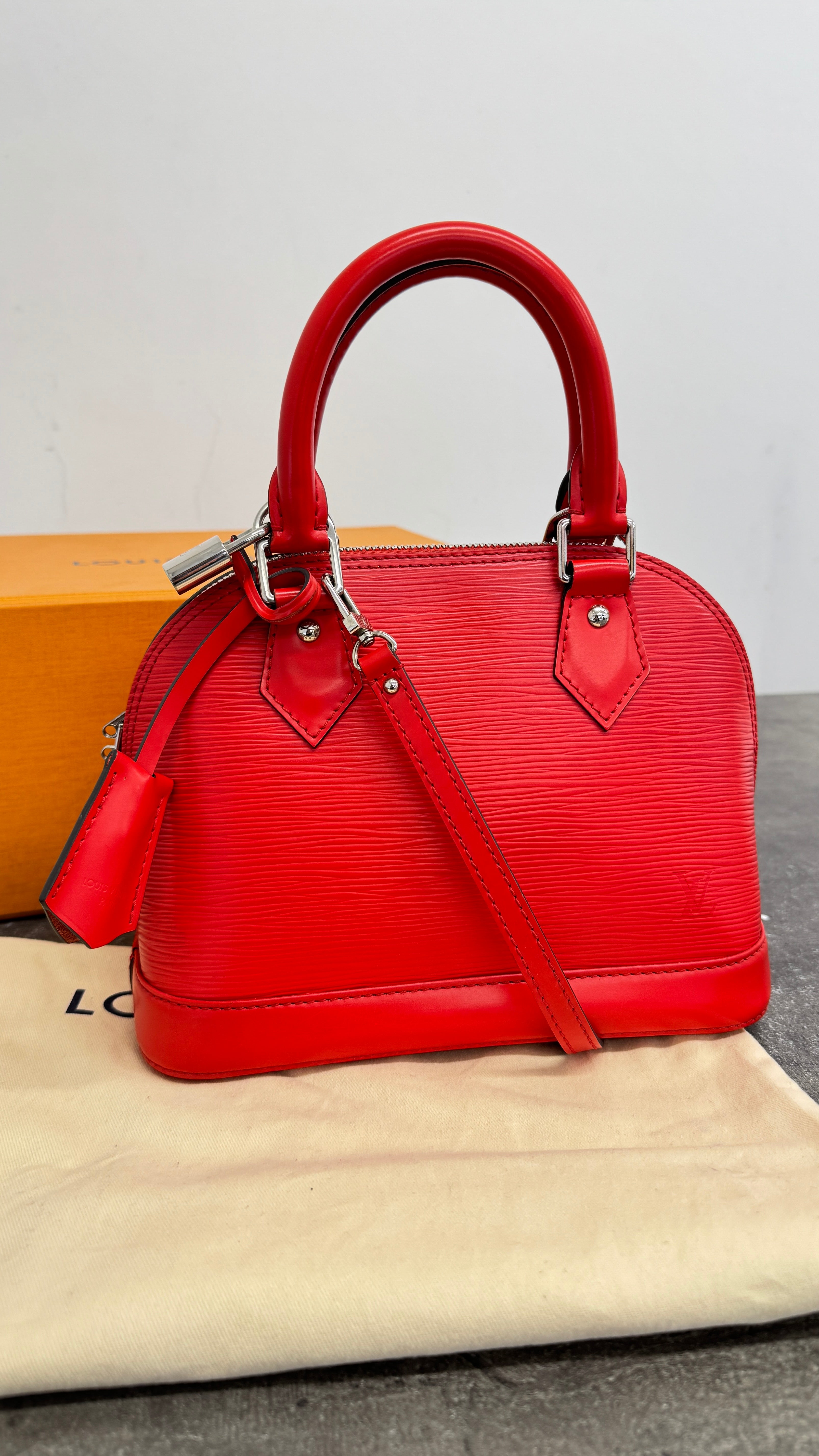 Women's Epi Leather Alma Bb Bag Red