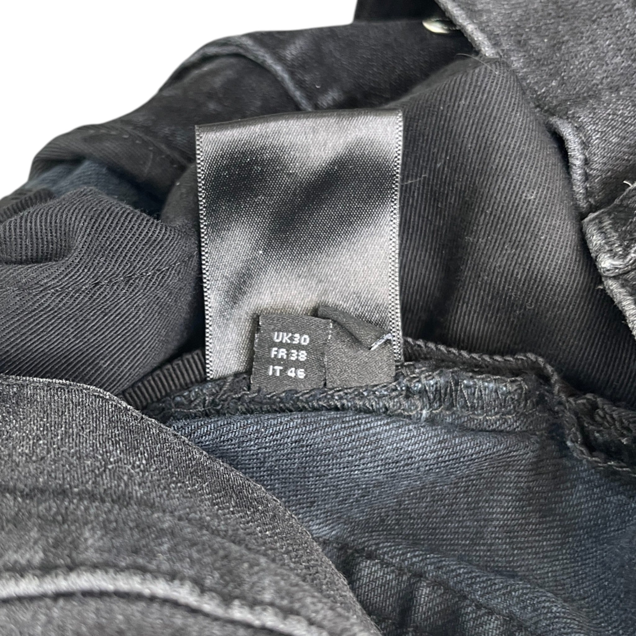 Men's Embroidered Logo Distressed Jeans Black Size Waist 30"