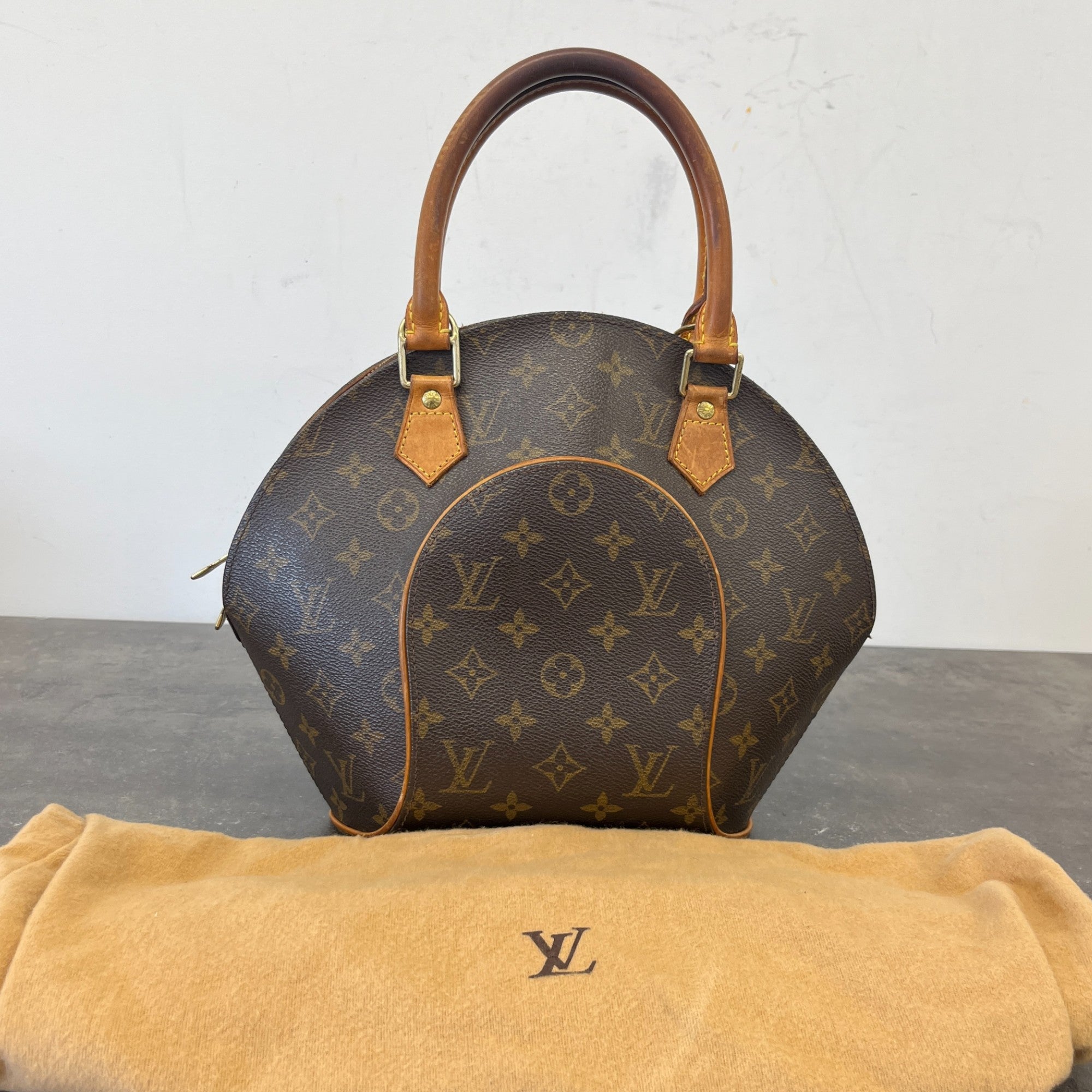 Women's Monogram Ellipse Bag Brown