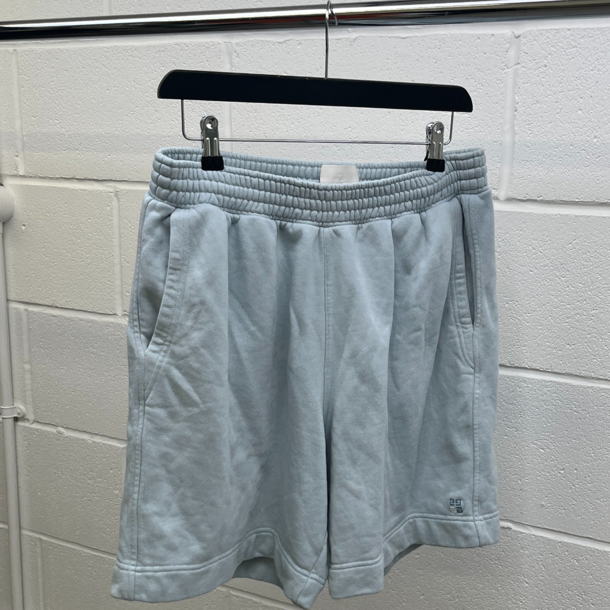 Men's Embroidered Logo Shorts Blue Size L