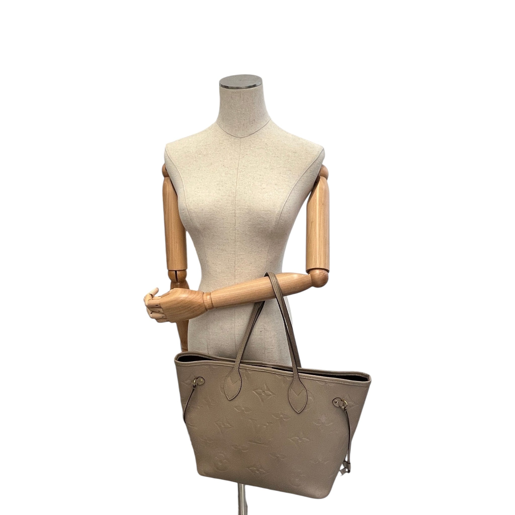 Women's Monogram Empreinte Neverfull Mm Handbag Grey
