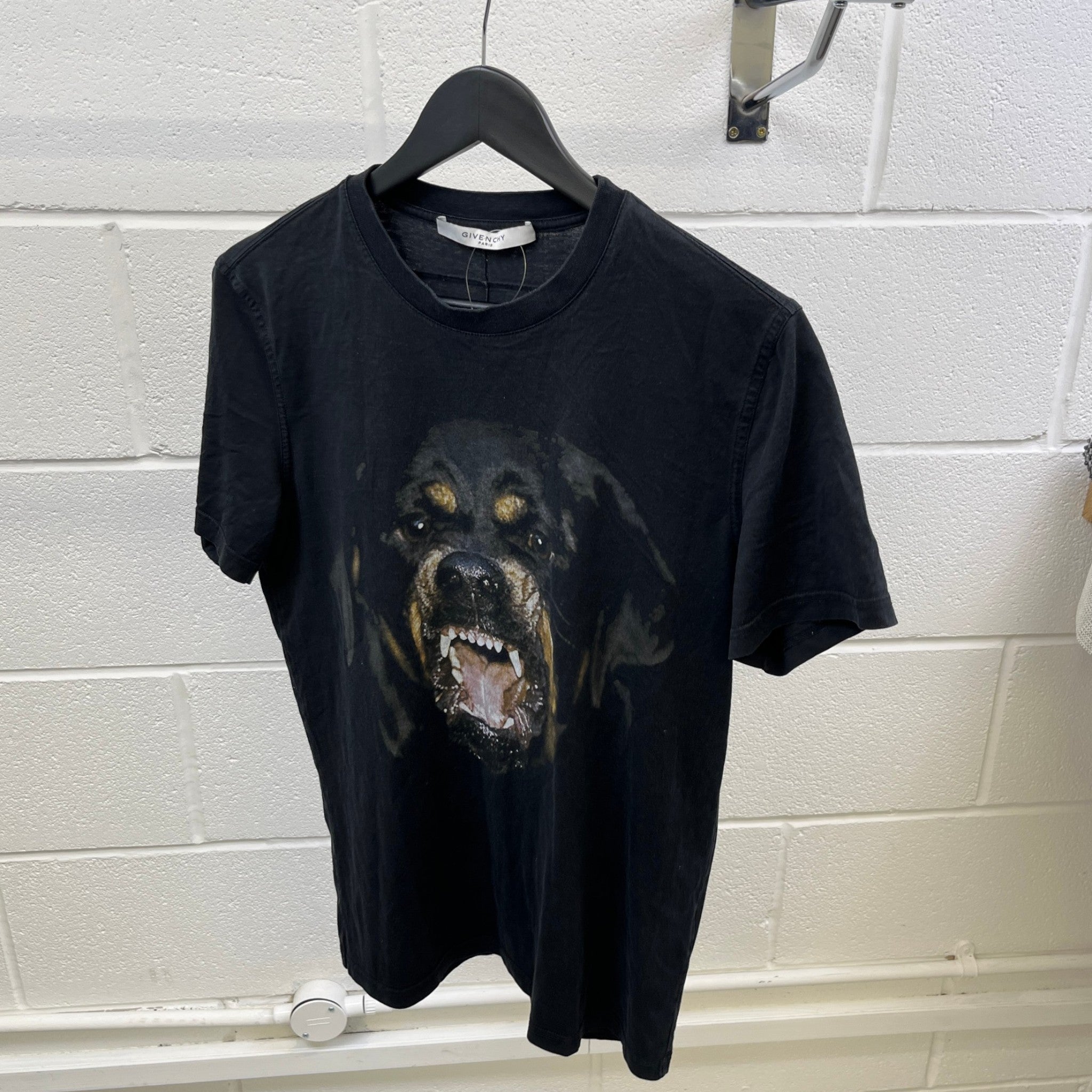 Men's Rottweiler Cloumbian Fit T-Shirt Black Size S