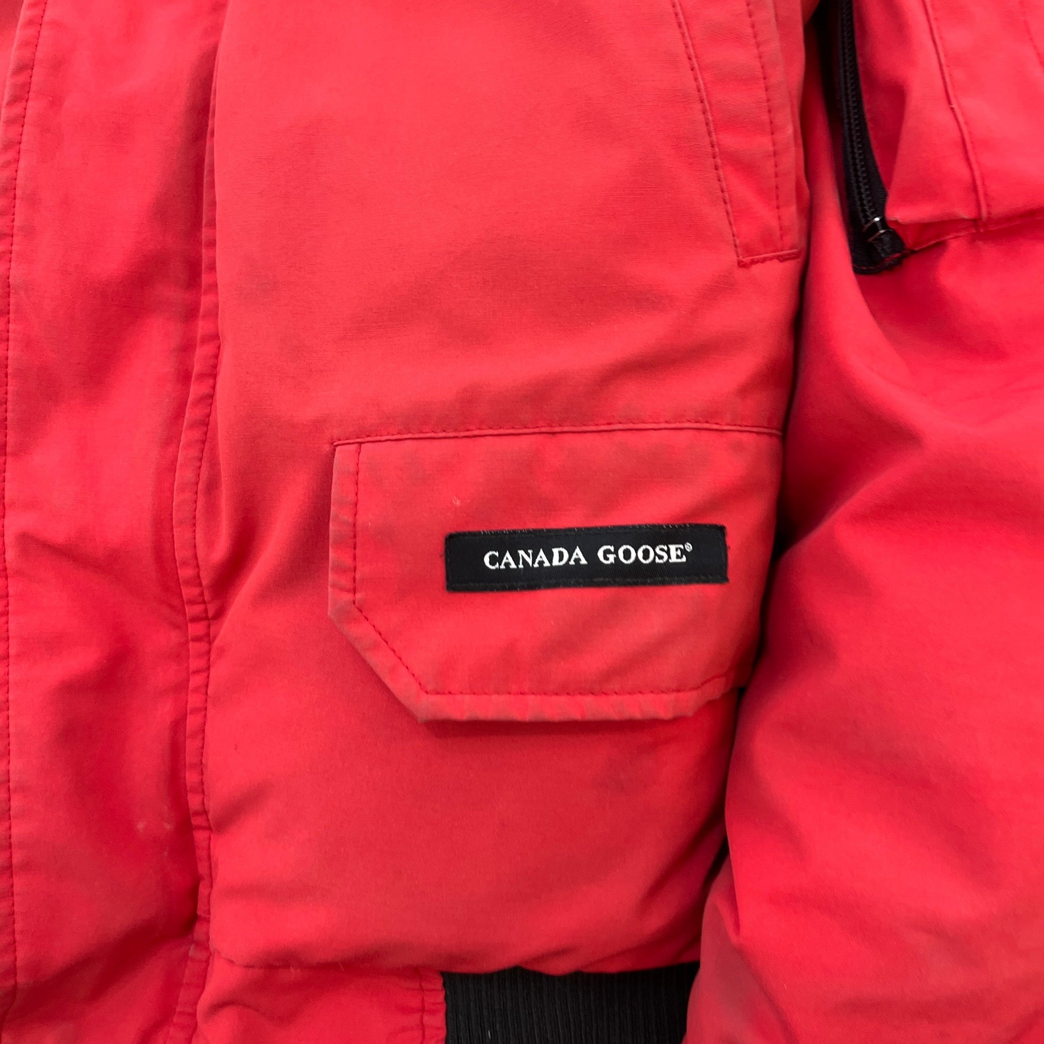 Men's Chilliwack Bomber Down Jacket Red Size M