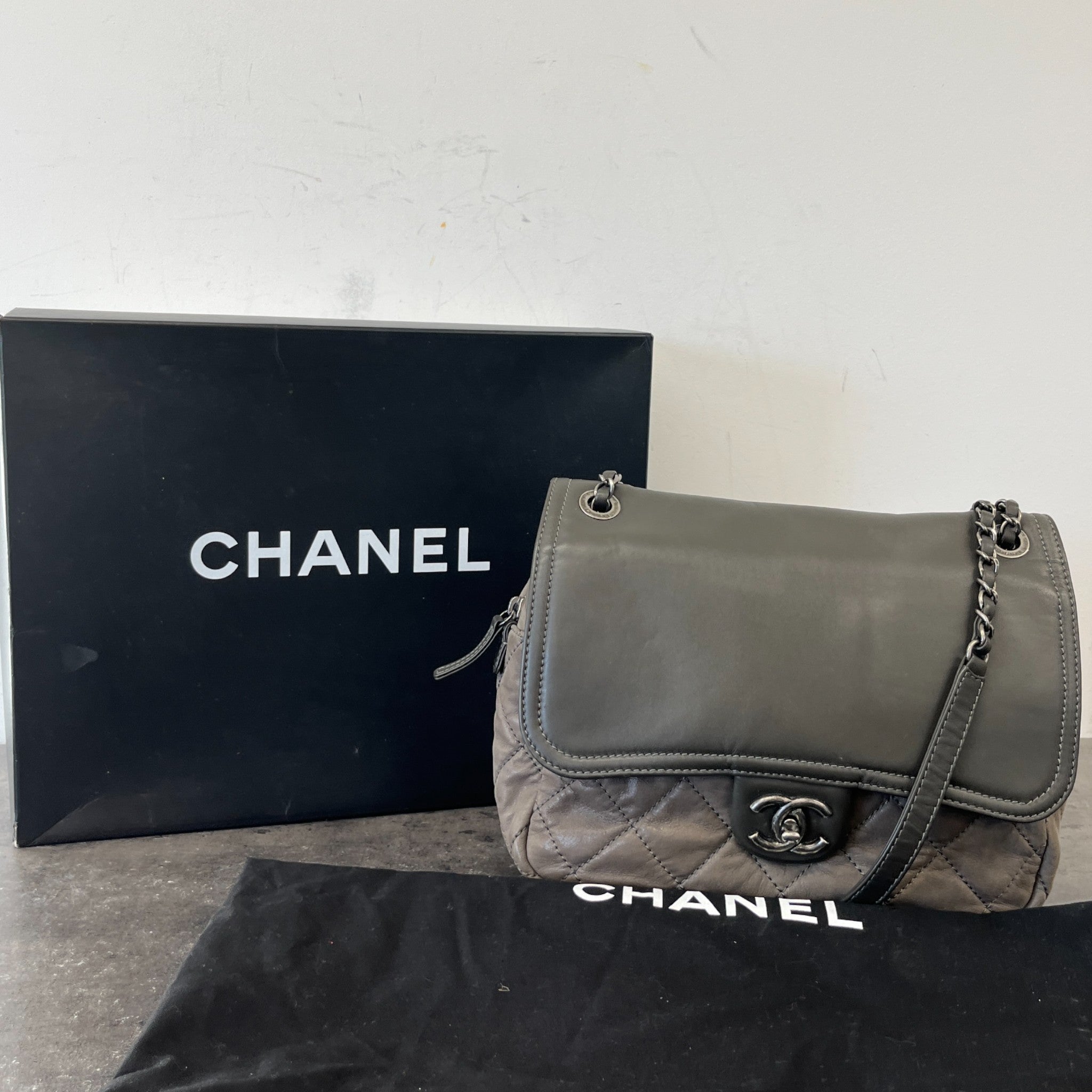 Women's In The Mix Flap Bag Grey