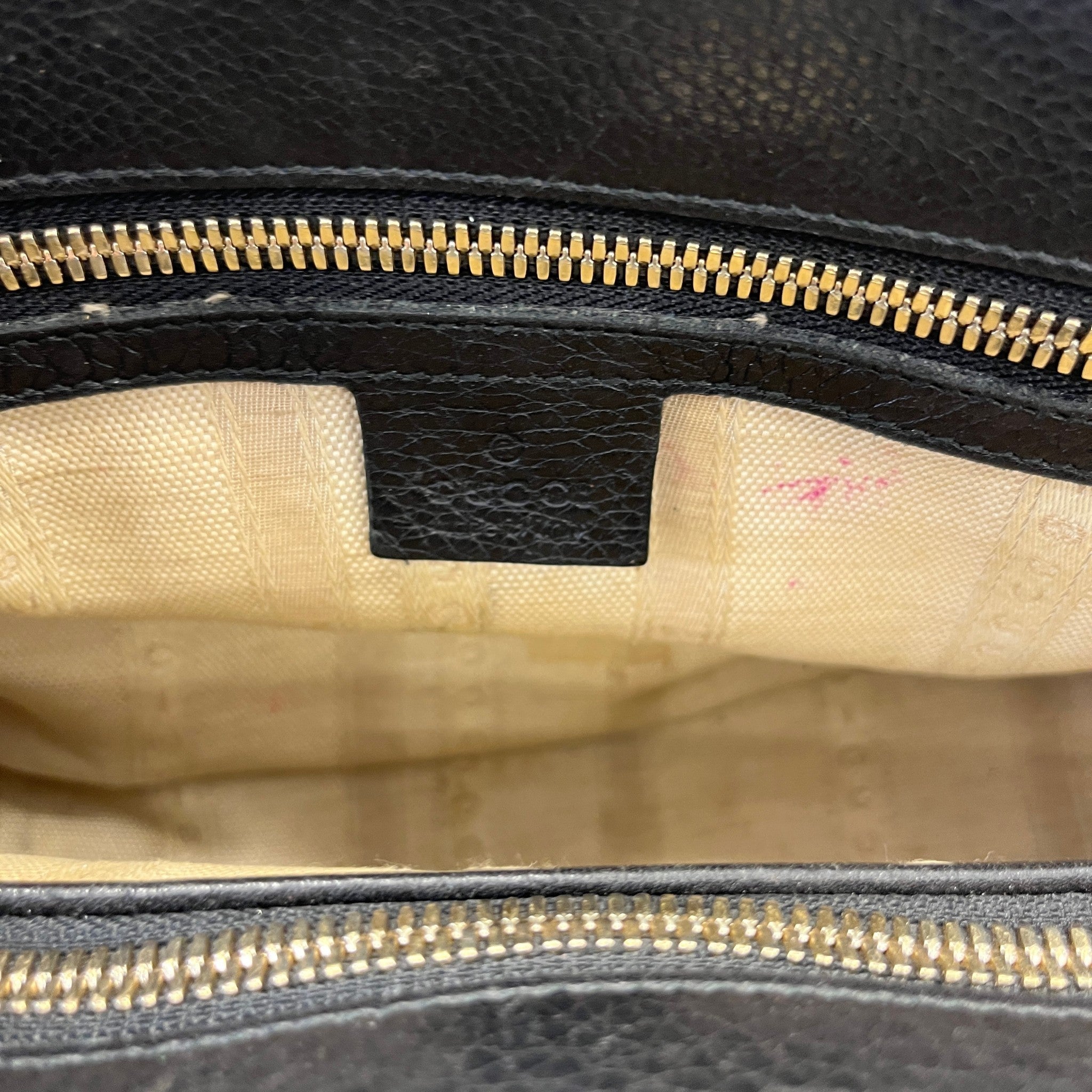 Women's Gg Supreme Microguccissima Bag Black