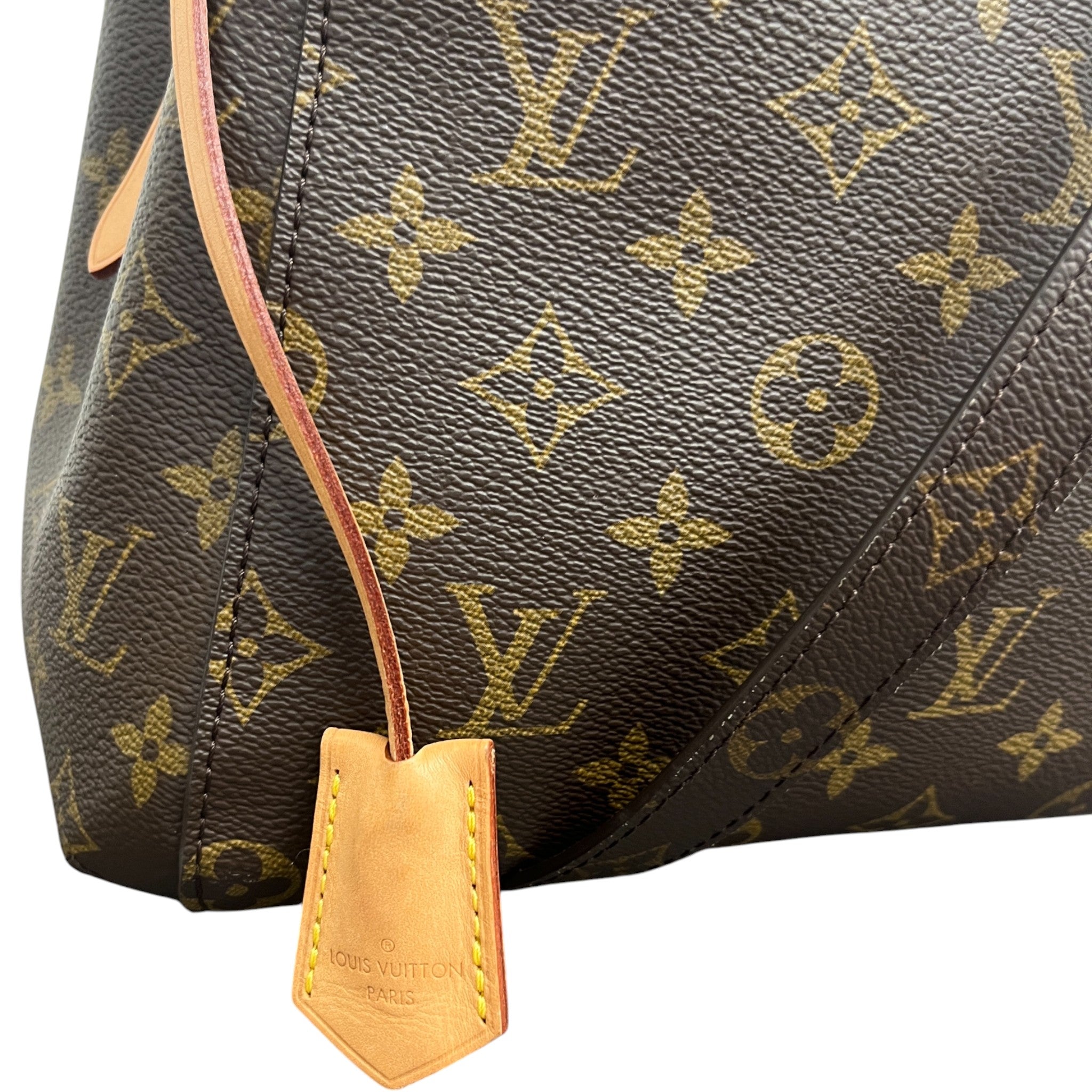 Women's Monogram Montaigne Bb Handbag Brown