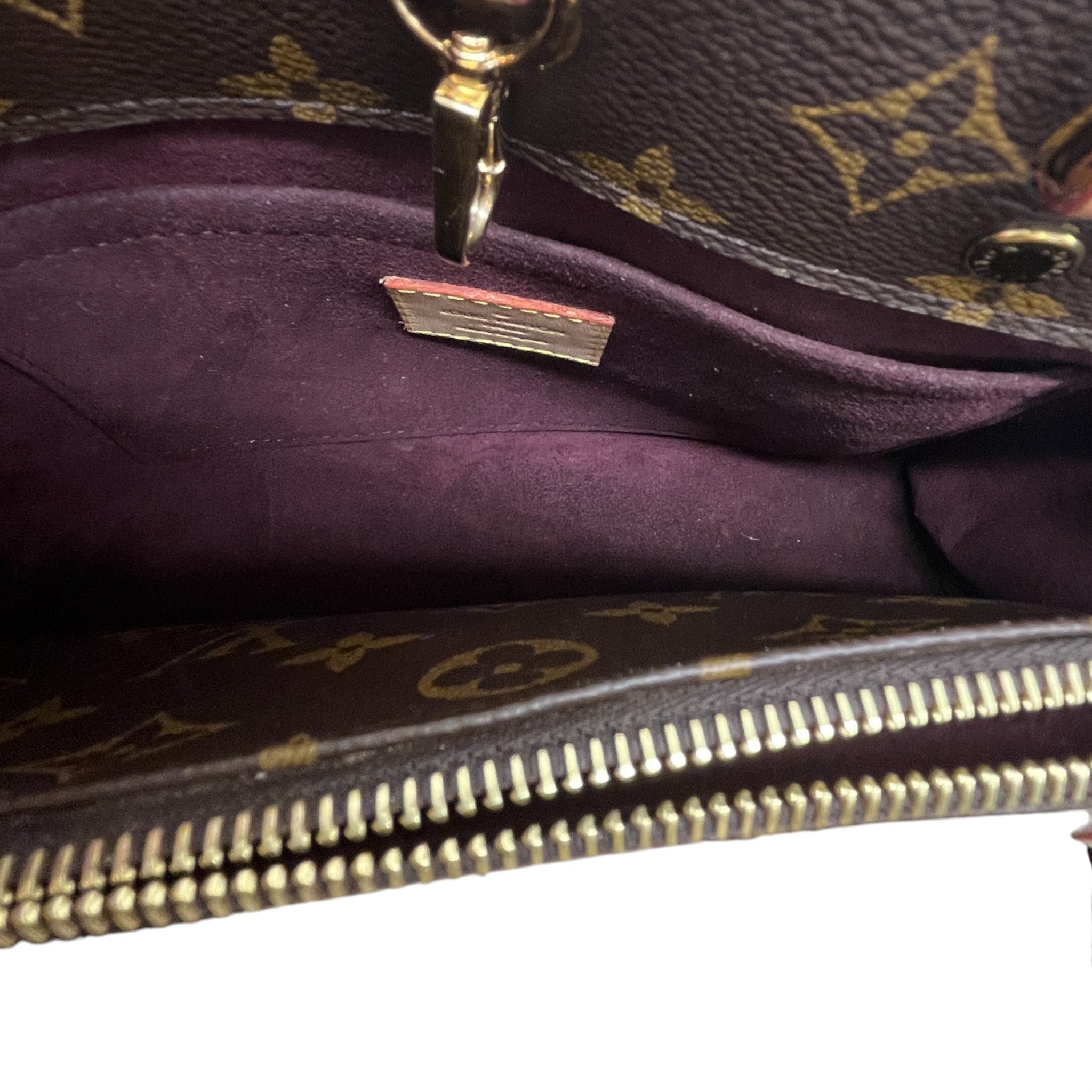 Women's Monogram Montaigne Bb Handbag Brown