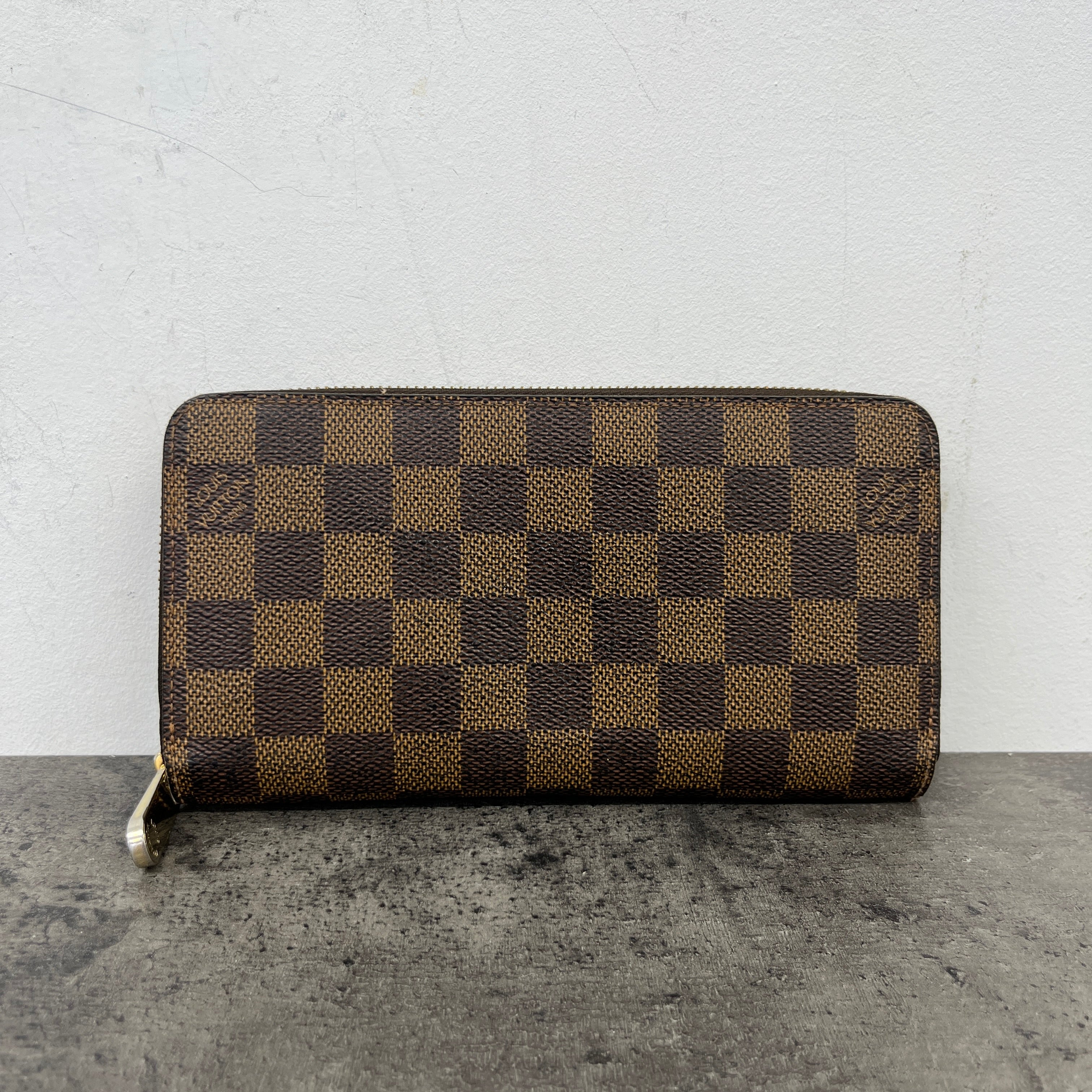 Women's Damier Ebene Zippy Wallet Brown