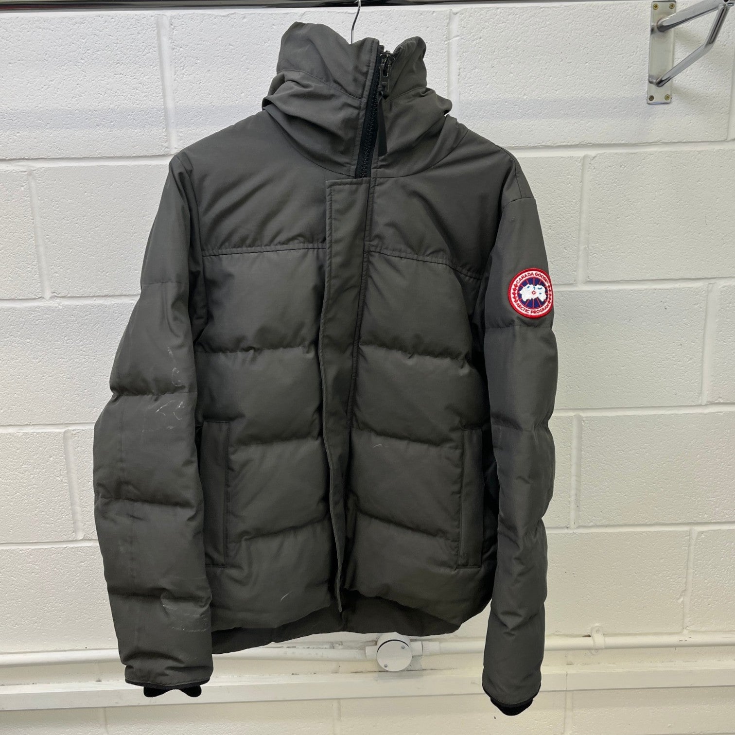 Men's Macmillan Down Jacket Grey Size M