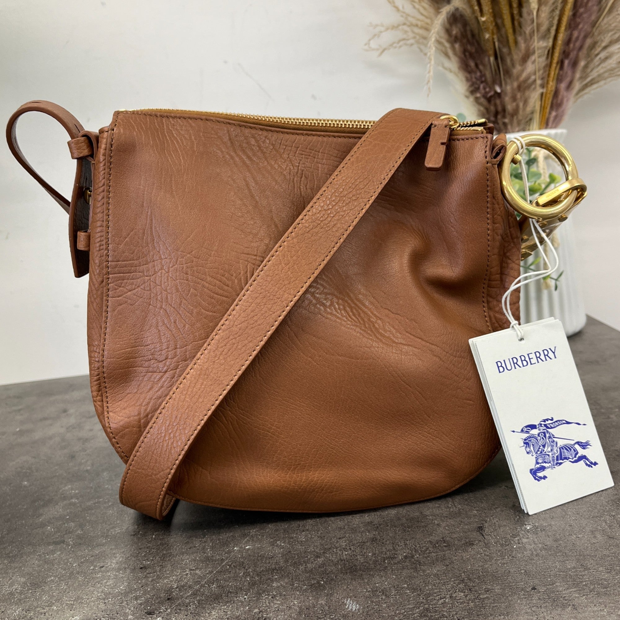 Women's Knight Small Shoulder Bag Brown