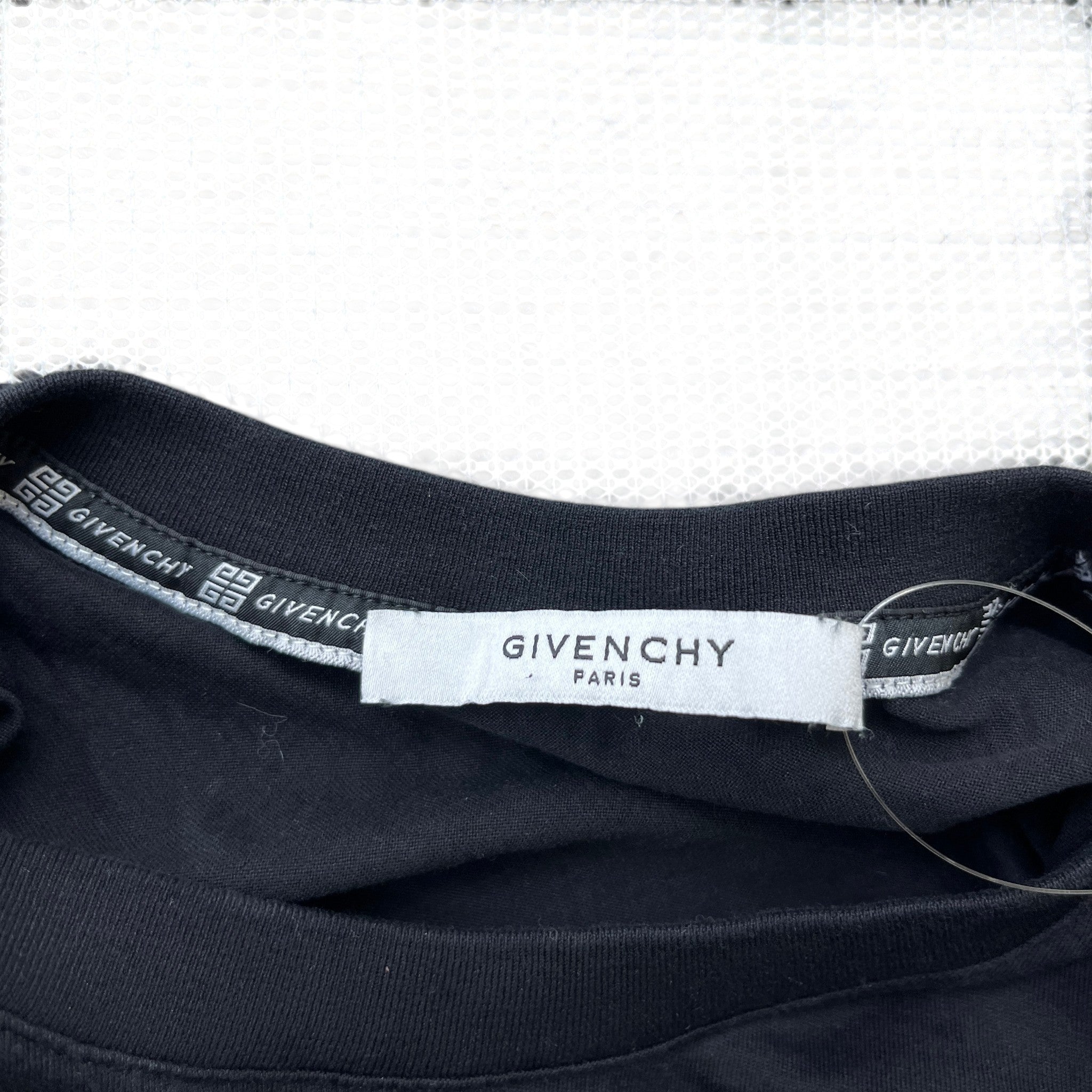 Men's Distressed Logo Top Black Size M