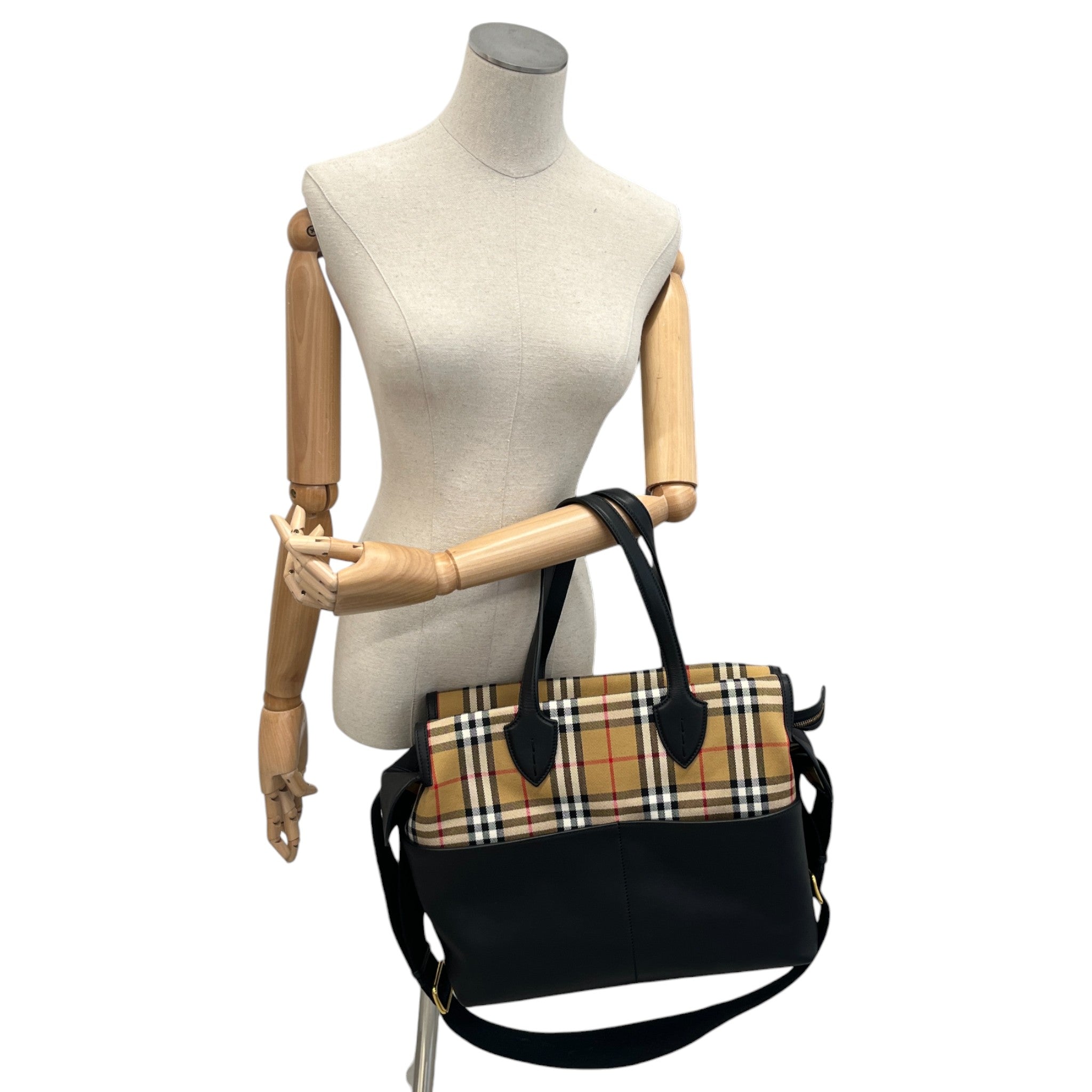 Women's Kingswood Vintage Check Bag Black